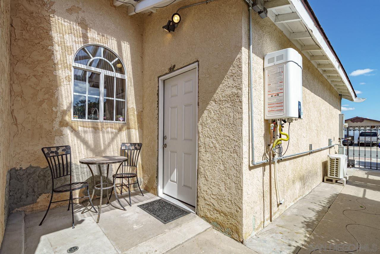 Detail Gallery Image 15 of 15 For 262  Flowerdale Ln, San Diego,  CA 92114 - 1 Beds | 1 Baths