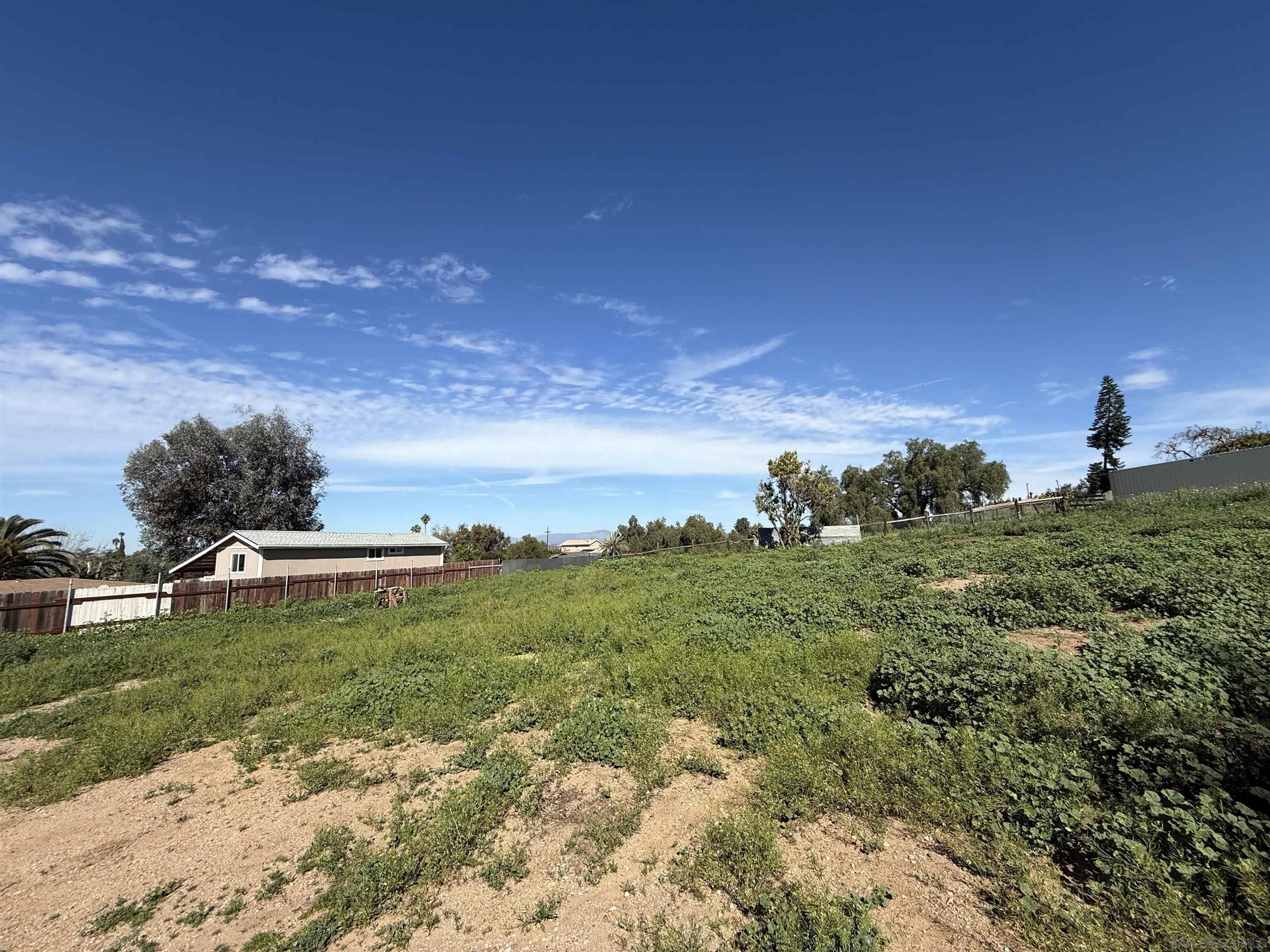 Detail Gallery Image 5 of 9 For , Vista,  CA 92084 - – Beds | – Baths