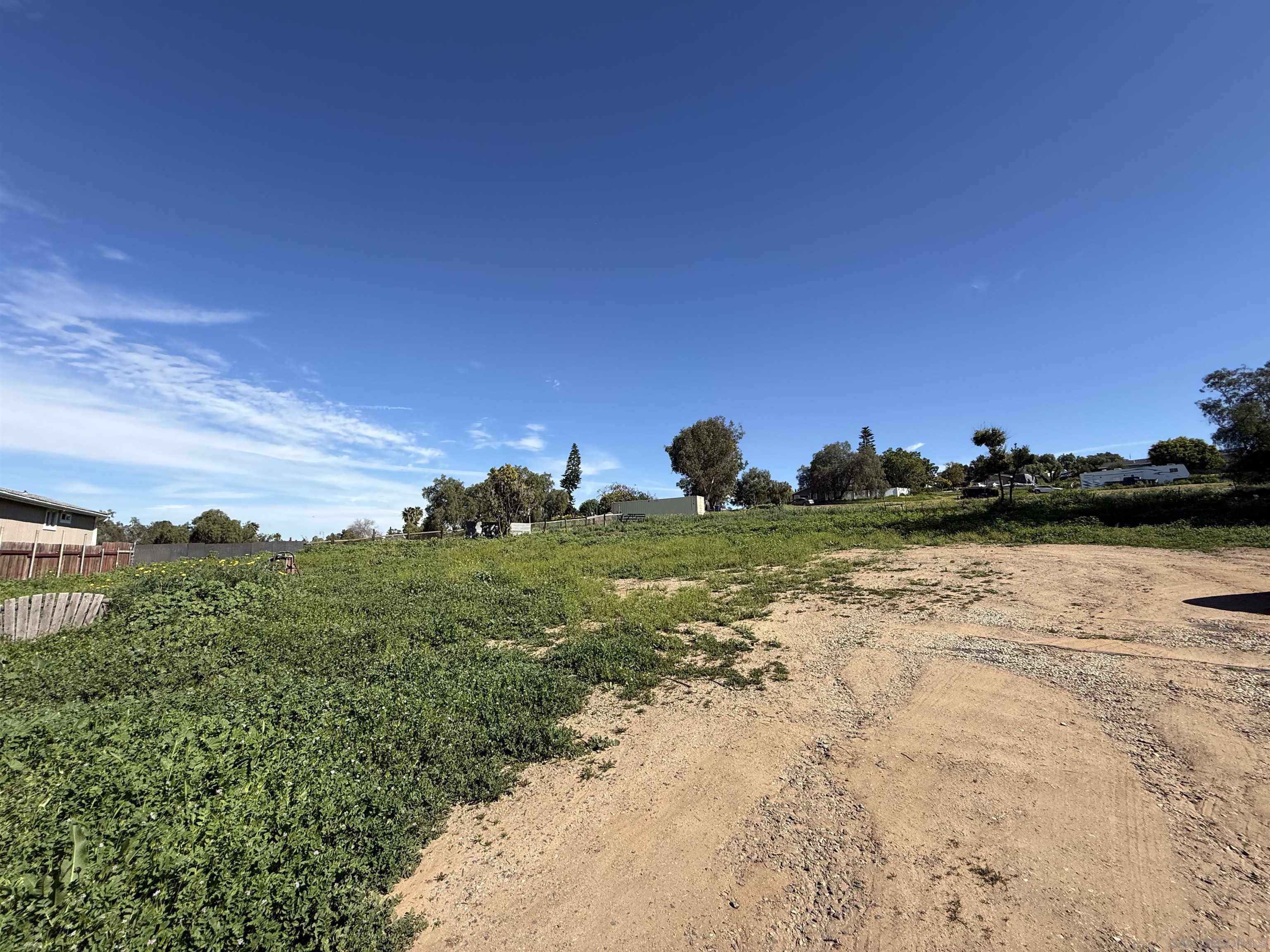 Detail Gallery Image 8 of 9 For , Vista,  CA 92084 - – Beds | – Baths