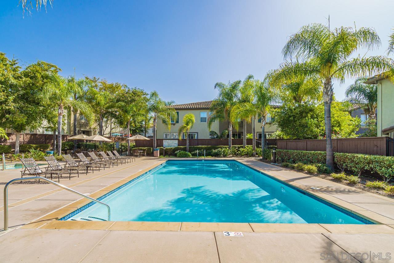 Detail Gallery Image 19 of 21 For 2735  Brighton Court Rd  1, Chula Vista,  CA 91915 - 2 Beds | 2 Baths