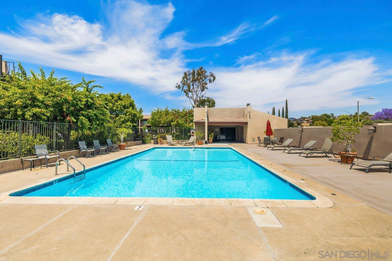 Detail Gallery Image 28 of 35 For 6780  Mission Gorge Rd.  33, San Diego,  CA 92120 - 2 Beds | 2 Baths