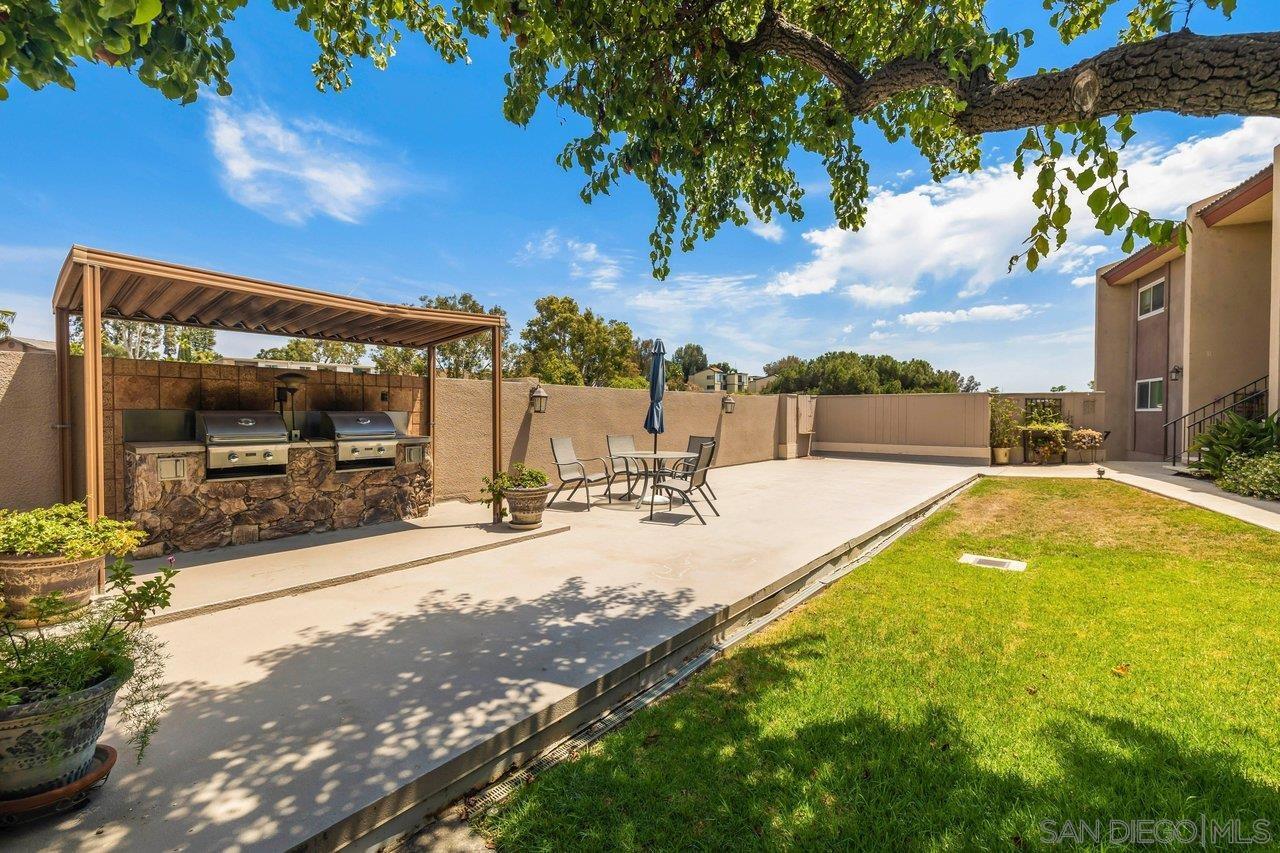 Detail Gallery Image 30 of 35 For 6780  Mission Gorge Rd.  33, San Diego,  CA 92120 - 2 Beds | 2 Baths