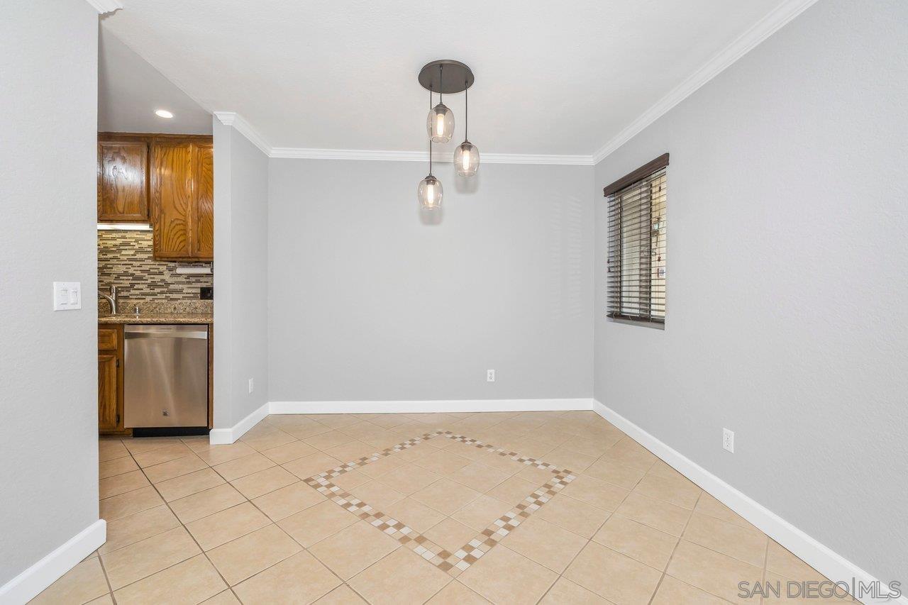 Detail Gallery Image 8 of 35 For 6780  Mission Gorge Rd.  33, San Diego,  CA 92120 - 2 Beds | 2 Baths