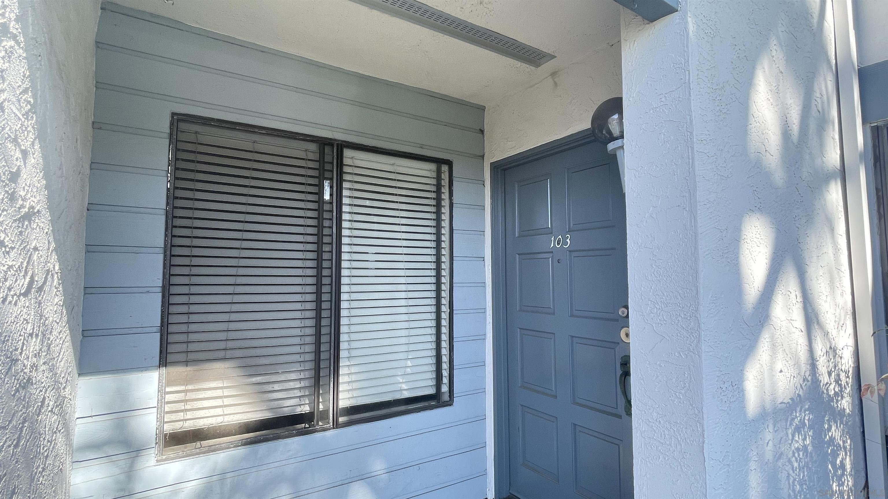 Detail Gallery Image 5 of 12 For 4044  Crystal Dawn Ln  #103,  San Diego,  CA 92122 - 1 Beds | 1 Baths