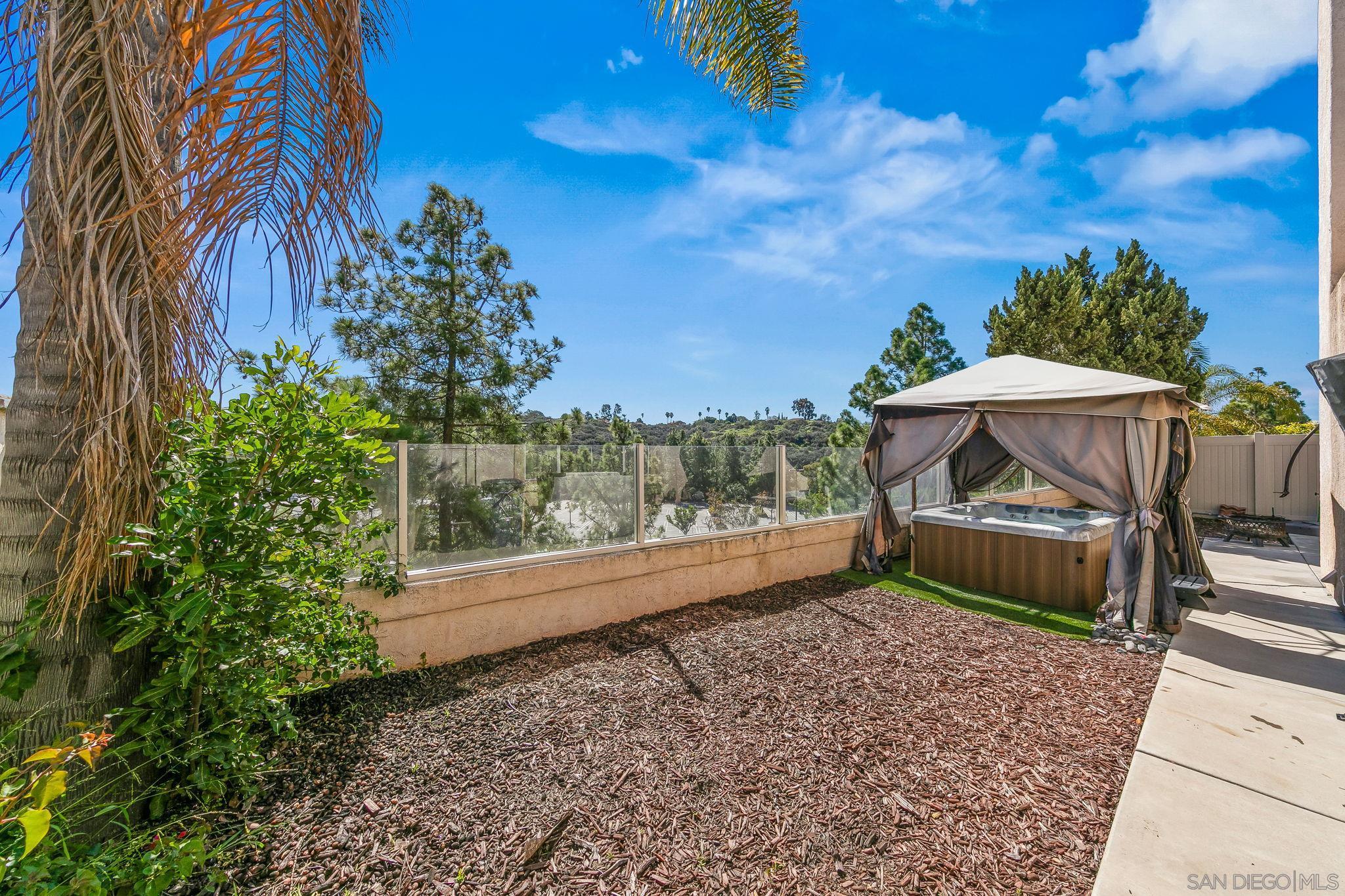 Detail Gallery Image 17 of 33 For 919  Caminito Estrella, Chula Vista,  CA 91910 - 4 Beds | 2/1 Baths