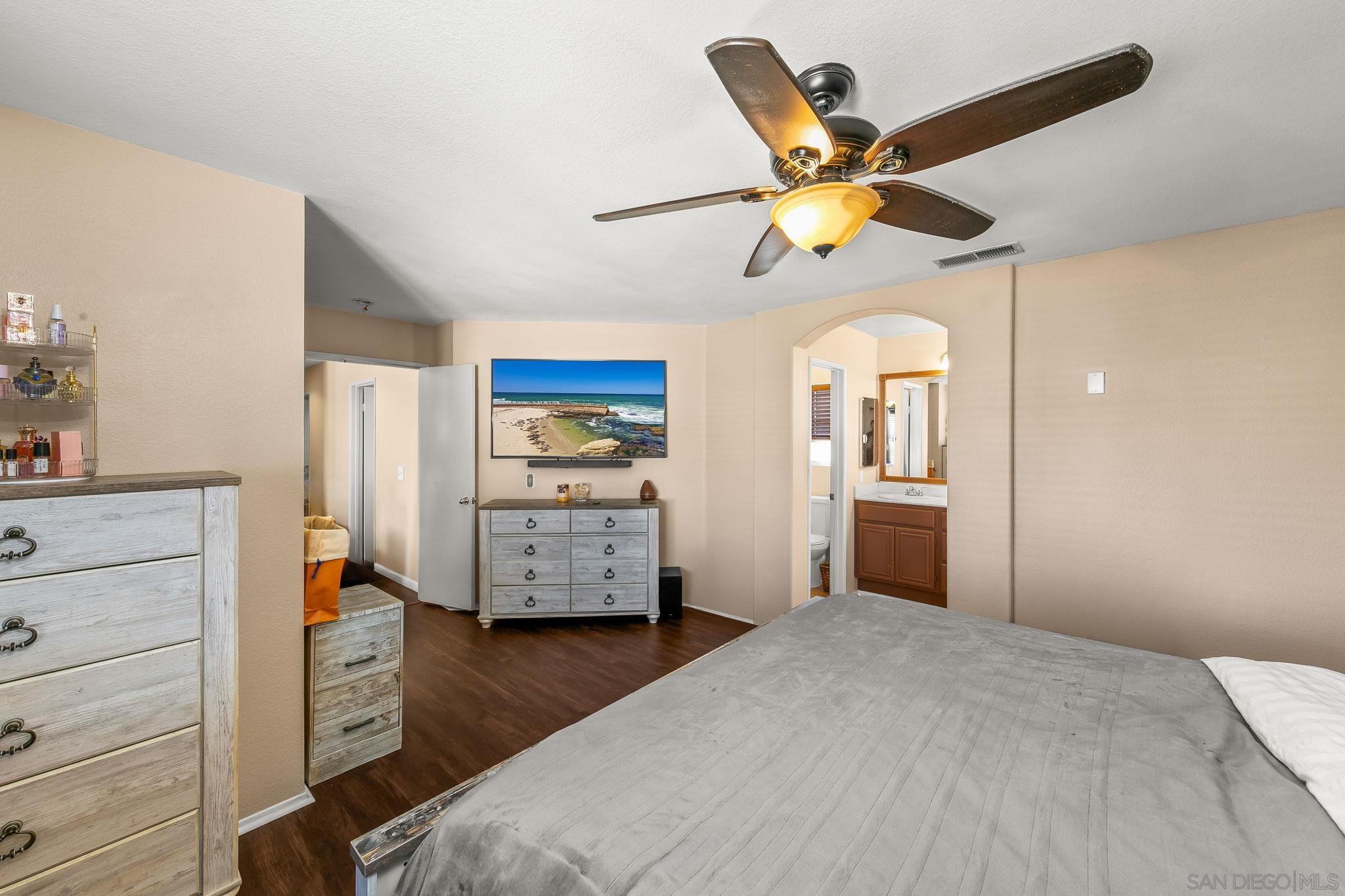Detail Gallery Image 24 of 33 For 919  Caminito Estrella, Chula Vista,  CA 91910 - 4 Beds | 2/1 Baths