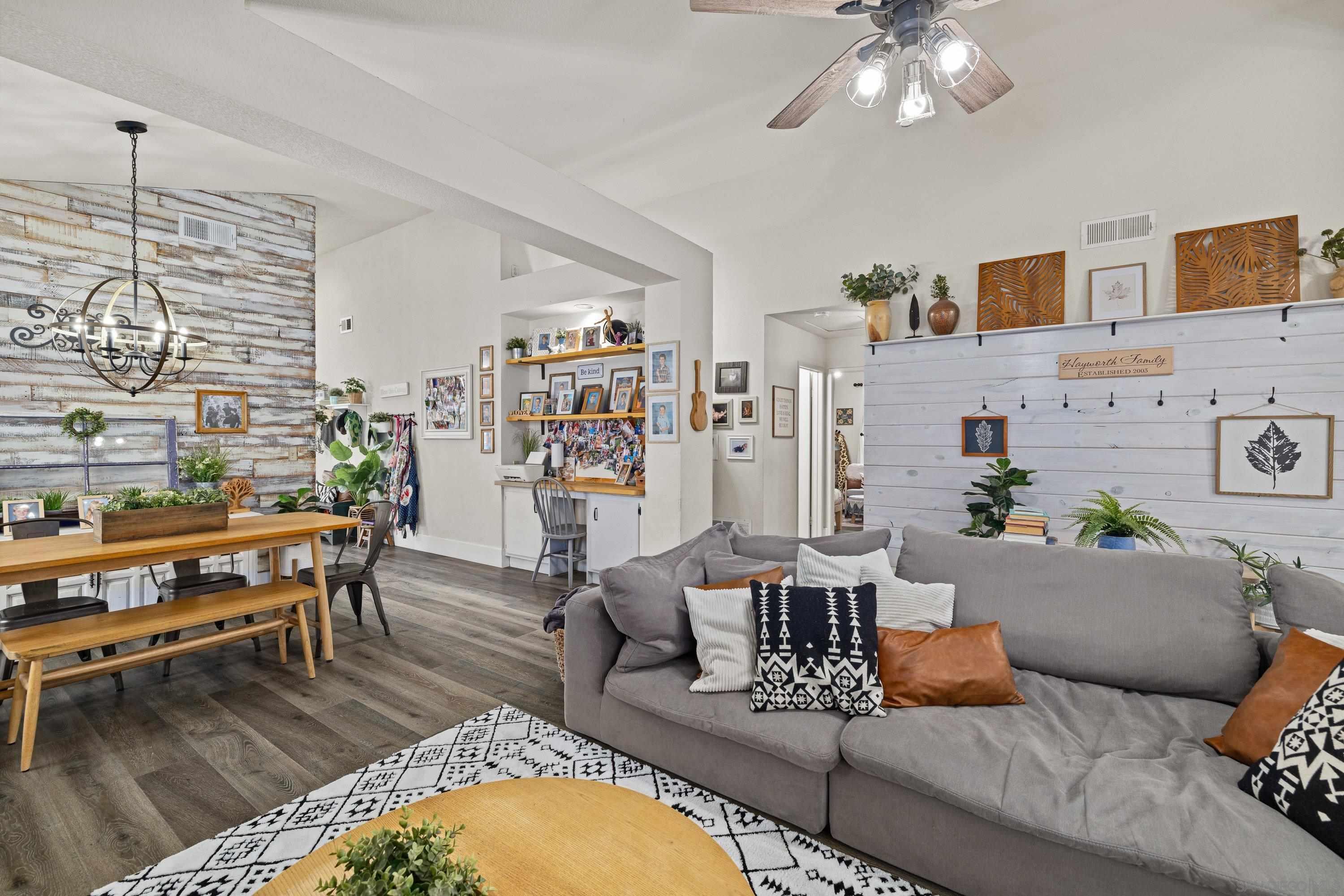 Detail Gallery Image 10 of 32 For 2478  Hialeah Ln, Alpine,  CA 91901 - 3 Beds | 2 Baths