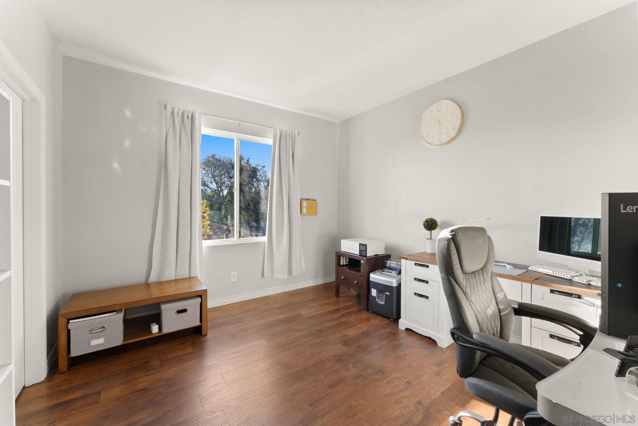 Detail Gallery Image 19 of 34 For 732 N Fox Run Pl, Chula Vista,  CA 91914 - 4 Beds | 3 Baths