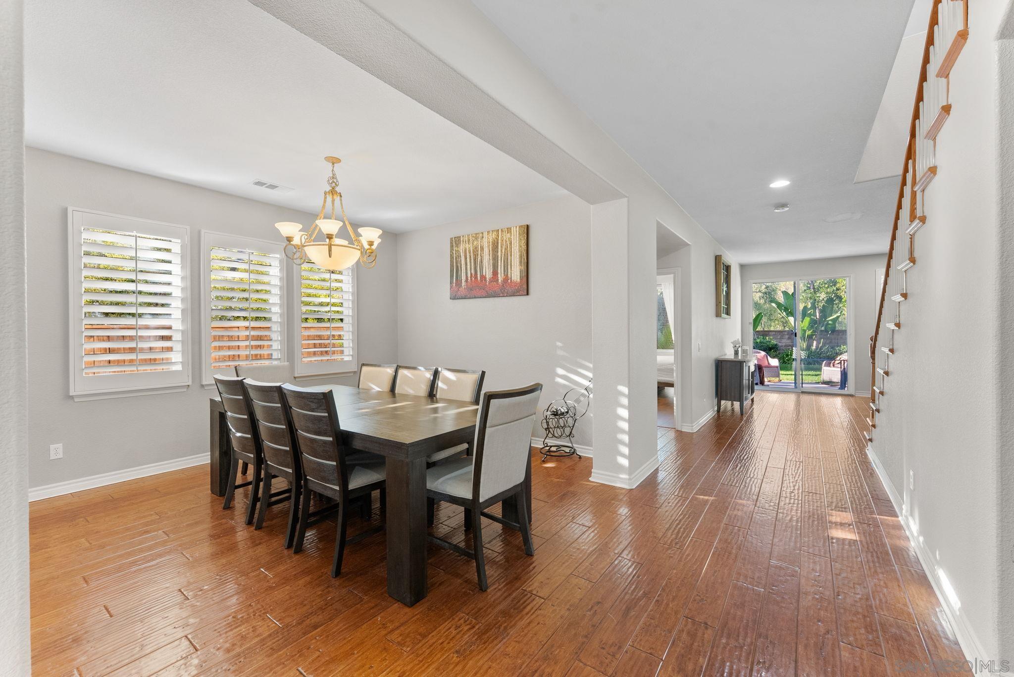 Detail Gallery Image 3 of 34 For 732 N Fox Run Pl, Chula Vista,  CA 91914 - 4 Beds | 3 Baths