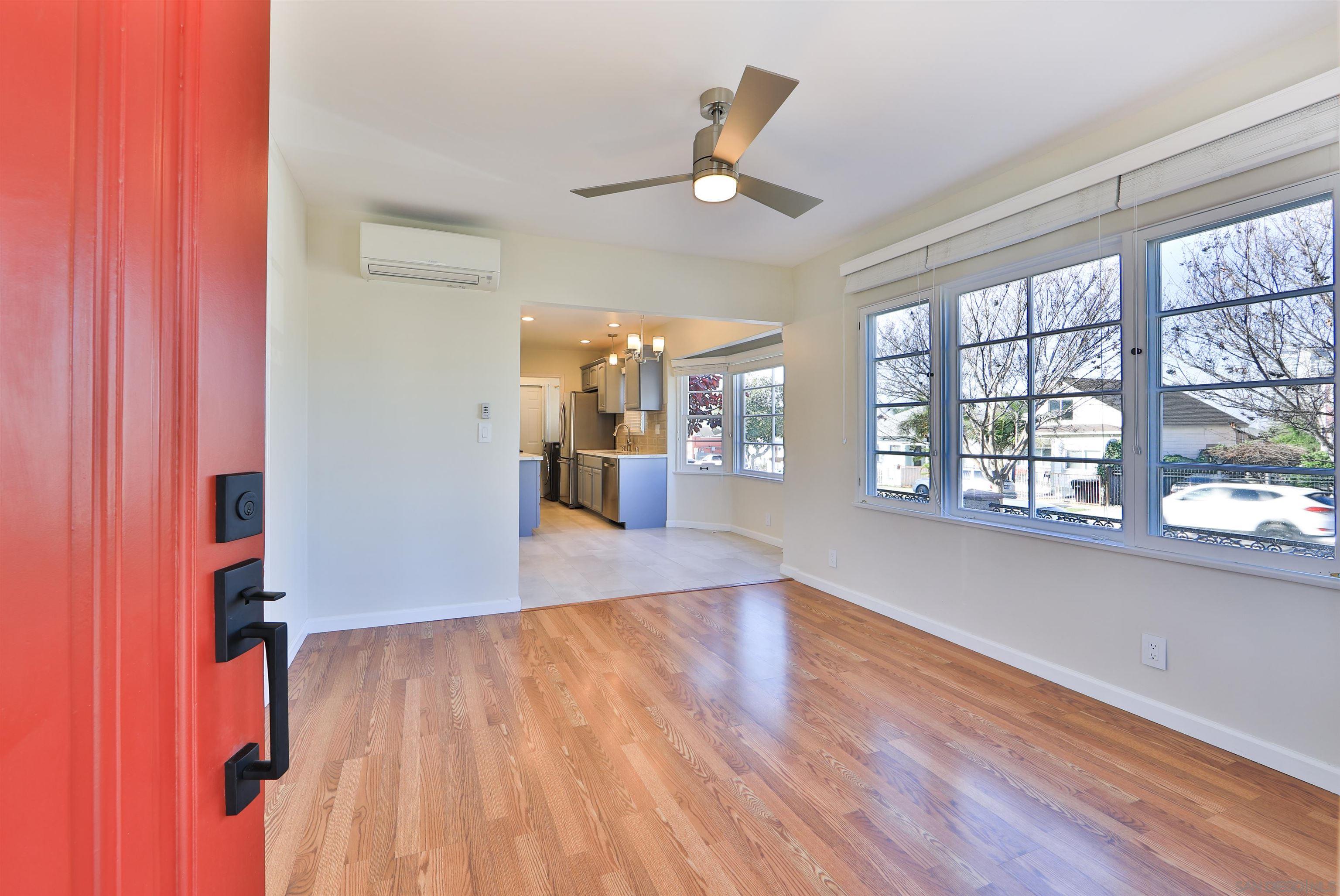 Front Image Thumbnail for SD260004838