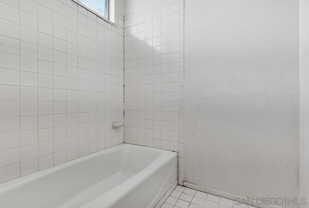 Detail Gallery Image 41 of 73 For 10036  Arleta Ave, Pacoima,  CA 91331 - 5 Beds | 3 Baths