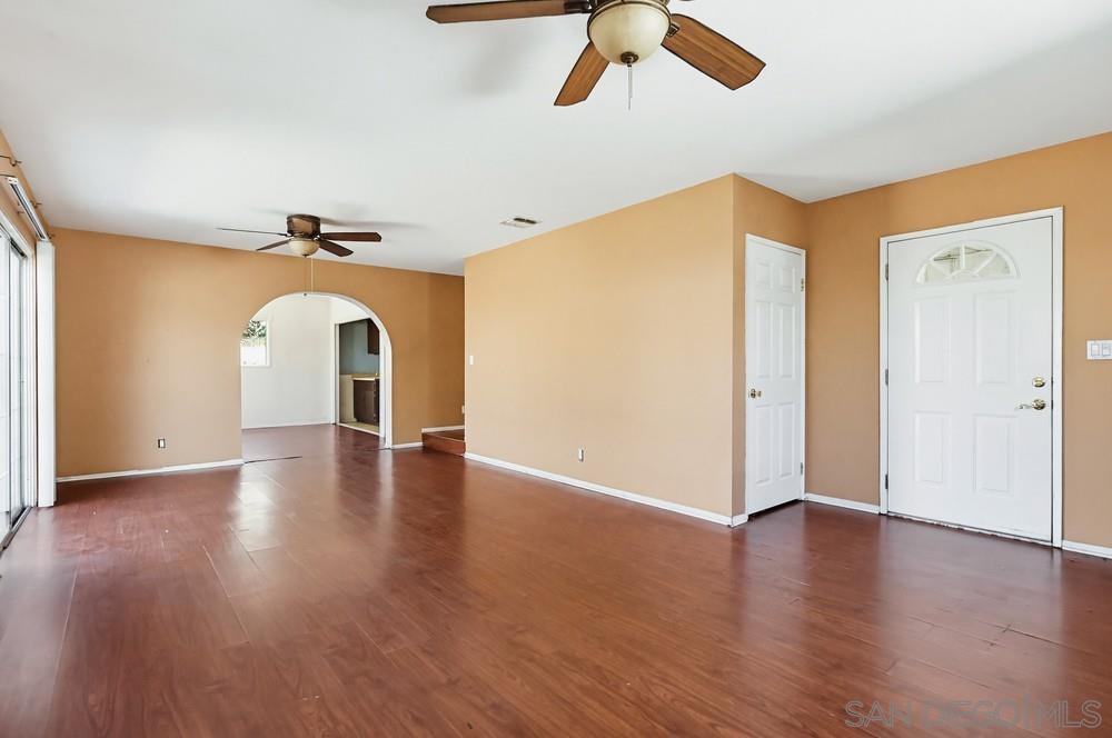 Detail Gallery Image 49 of 73 For 10036  Arleta Ave, Pacoima,  CA 91331 - 5 Beds | 3 Baths