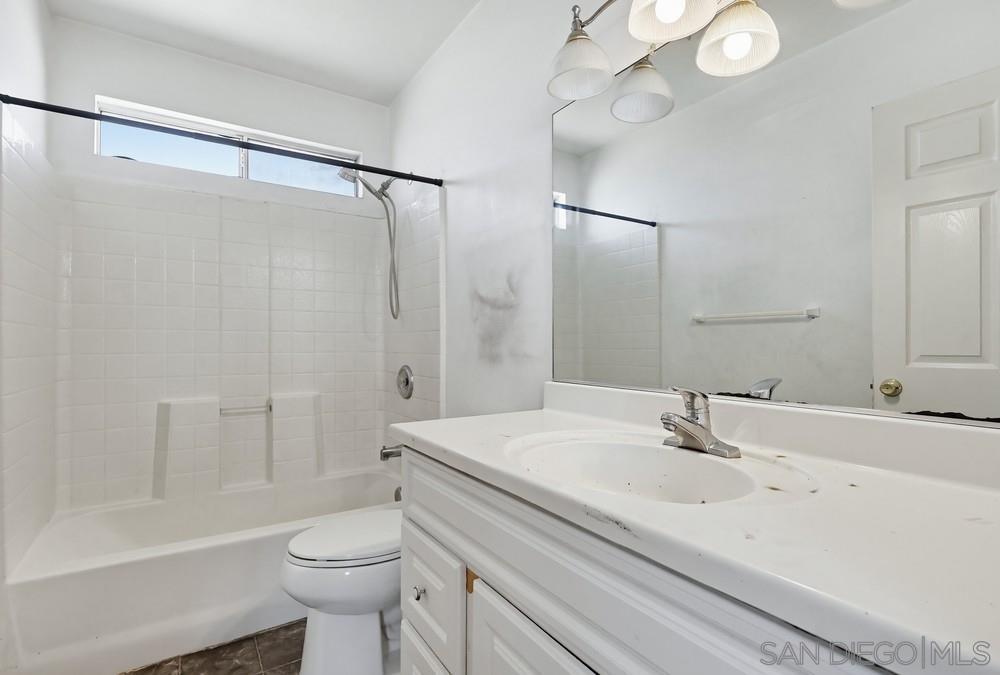 Detail Gallery Image 67 of 73 For 10036  Arleta Ave, Pacoima,  CA 91331 - 5 Beds | 3 Baths