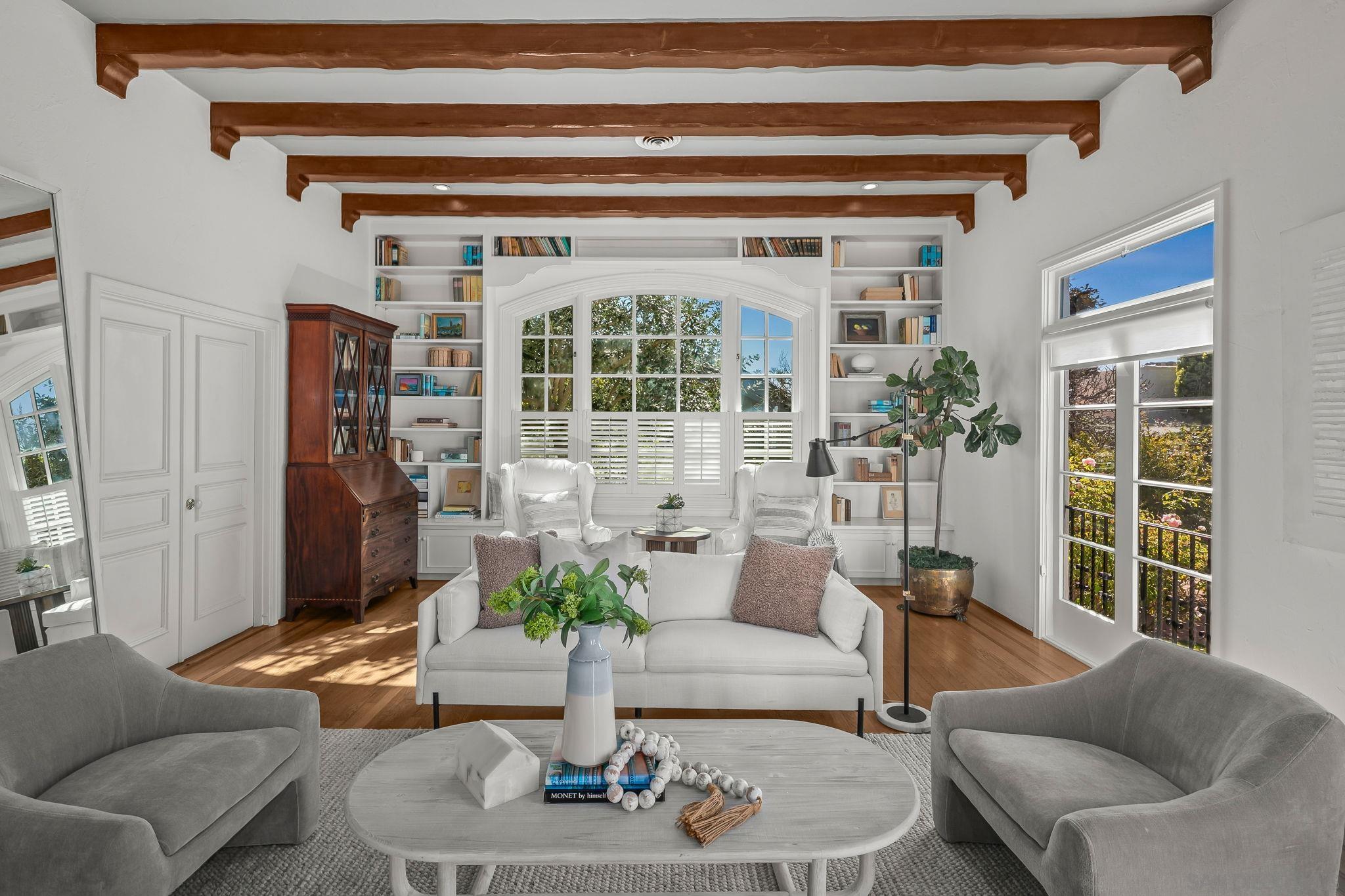 Detail Gallery Image 4 of 49 For 7227  Olivetas Ave, La Jolla,  CA 92037 - 4 Beds | 3 Baths