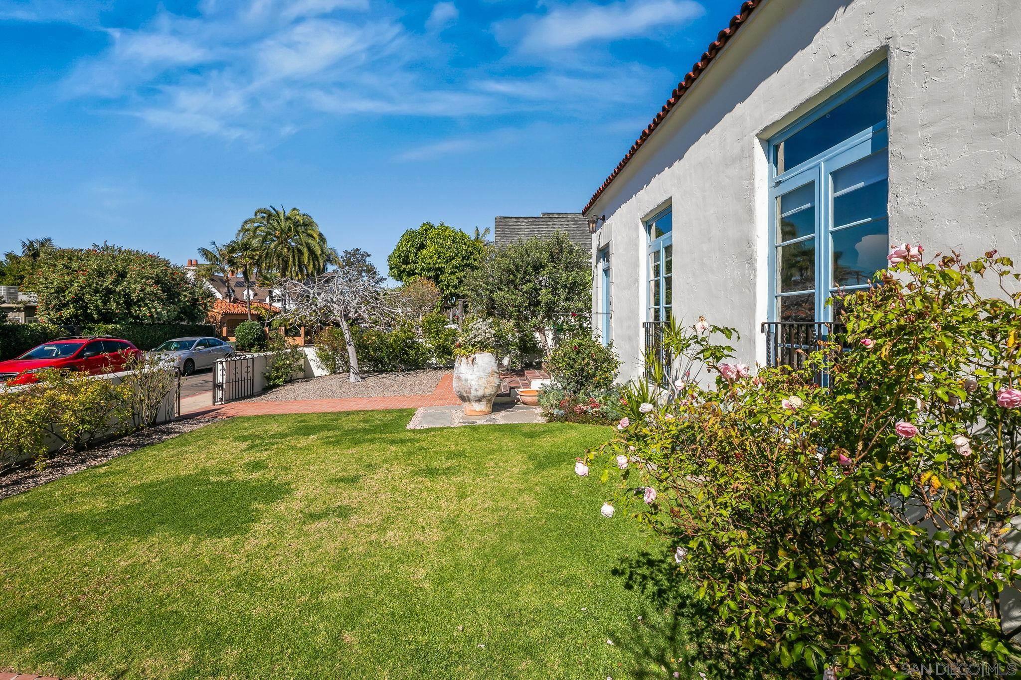 Detail Gallery Image 38 of 49 For 7227  Olivetas Ave, La Jolla,  CA 92037 - 4 Beds | 3 Baths