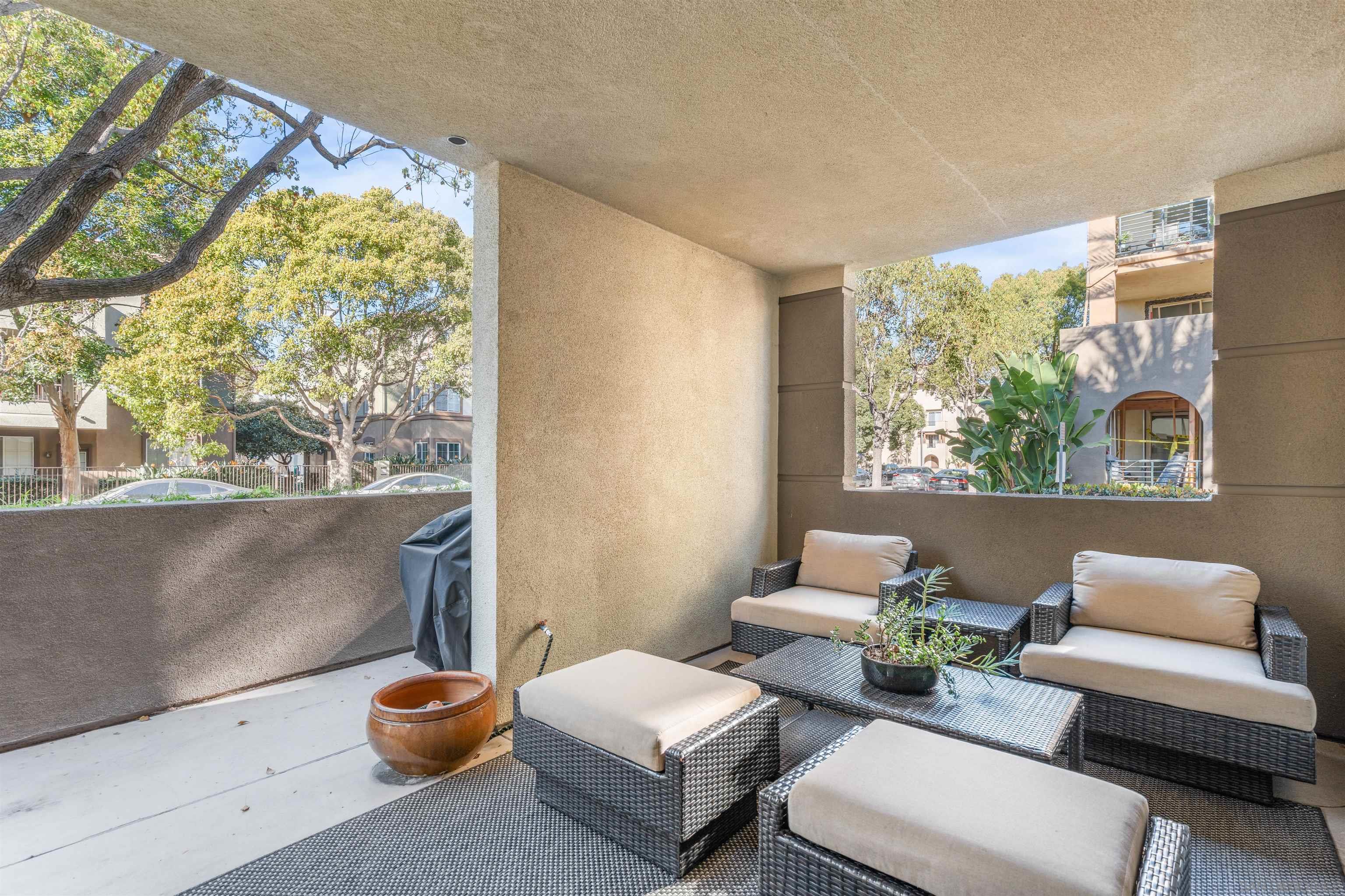 Detail Gallery Image 10 of 37 For 8233  Station Village Ln  #2117,  San Diego,  CA 92108 - 2 Beds | 2 Baths