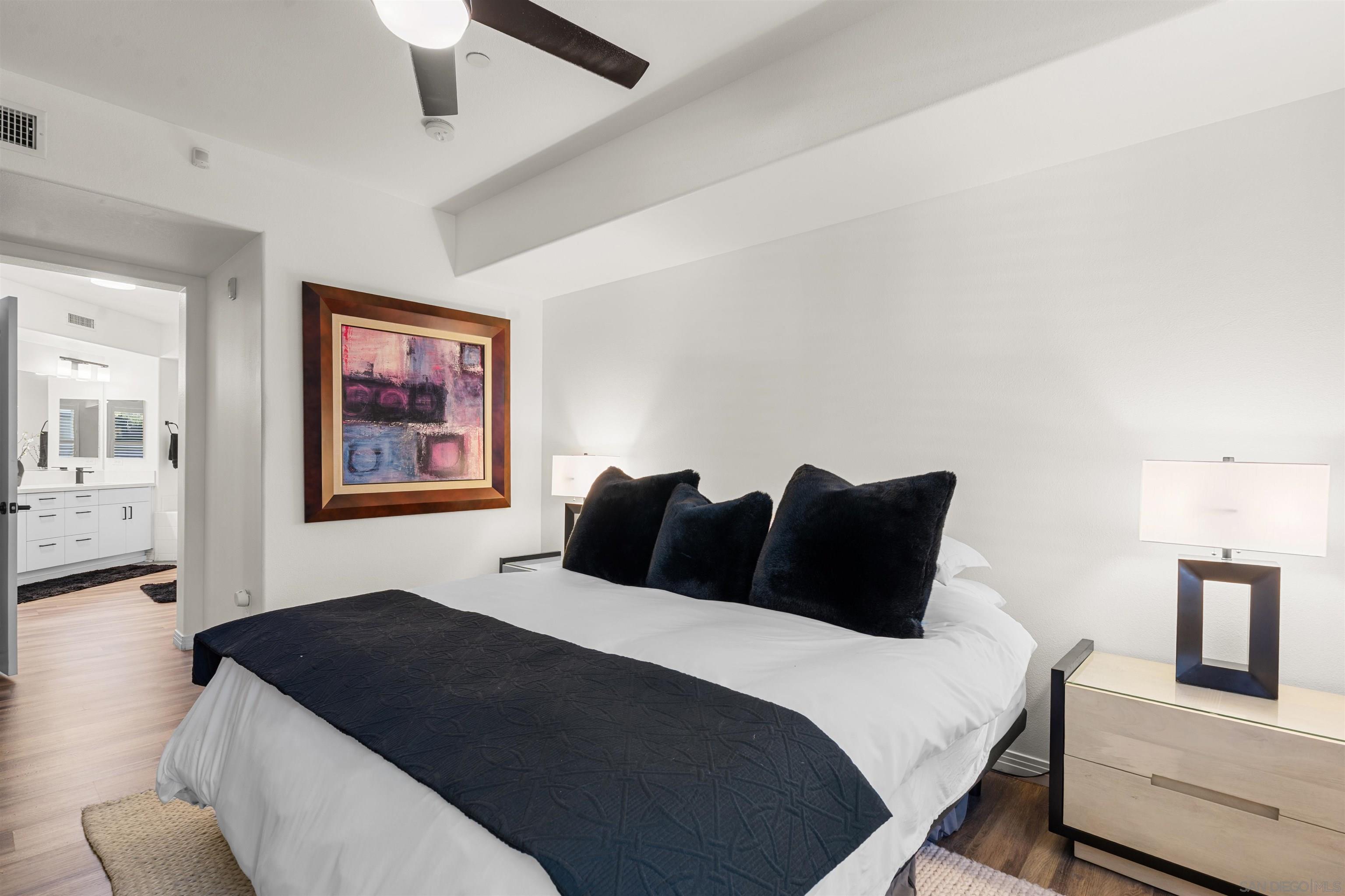 Detail Gallery Image 20 of 37 For 8233  Station Village Ln  #2117,  San Diego,  CA 92108 - 2 Beds | 2 Baths