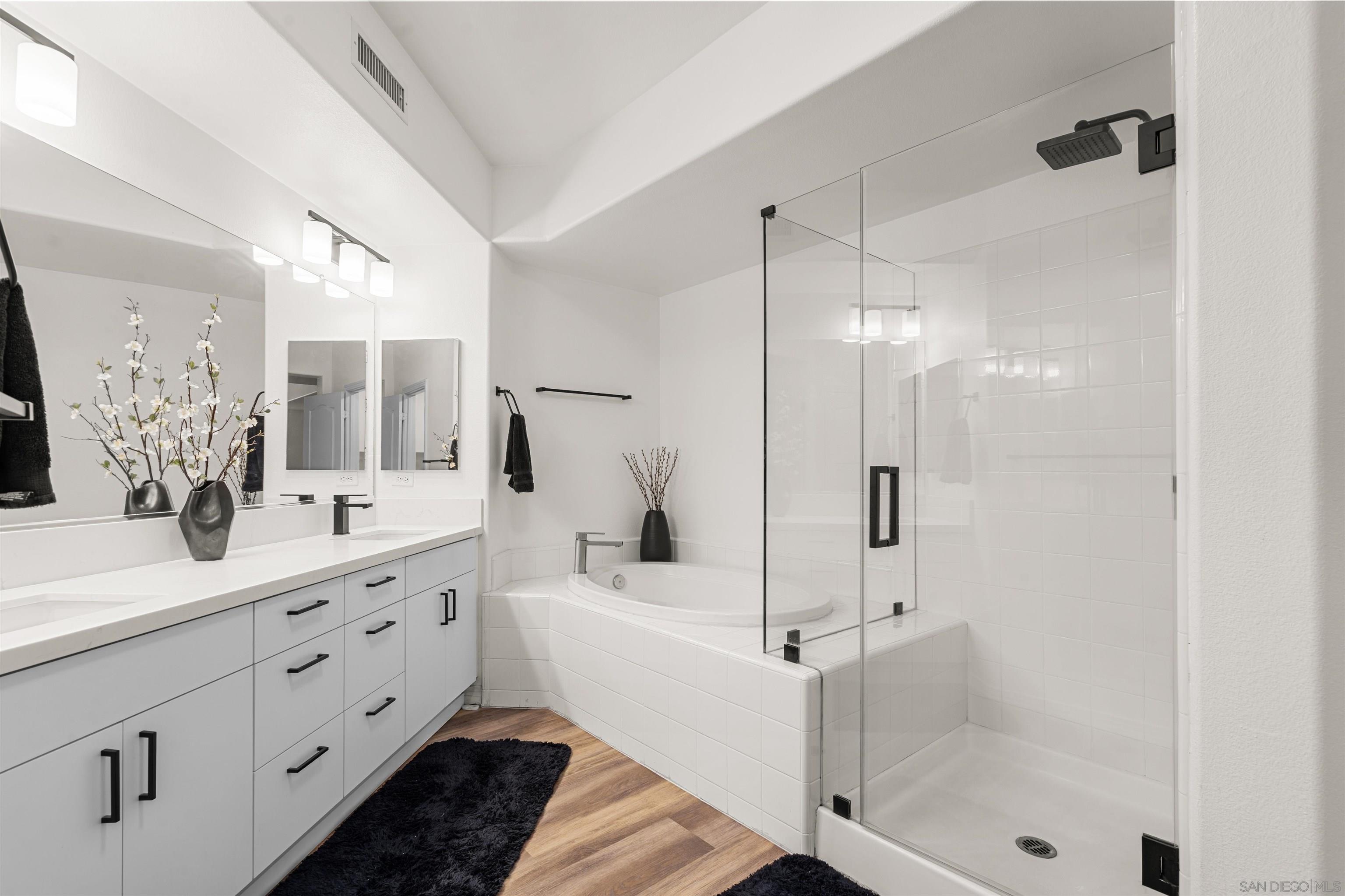 Detail Gallery Image 21 of 37 For 8233  Station Village Ln  #2117,  San Diego,  CA 92108 - 2 Beds | 2 Baths