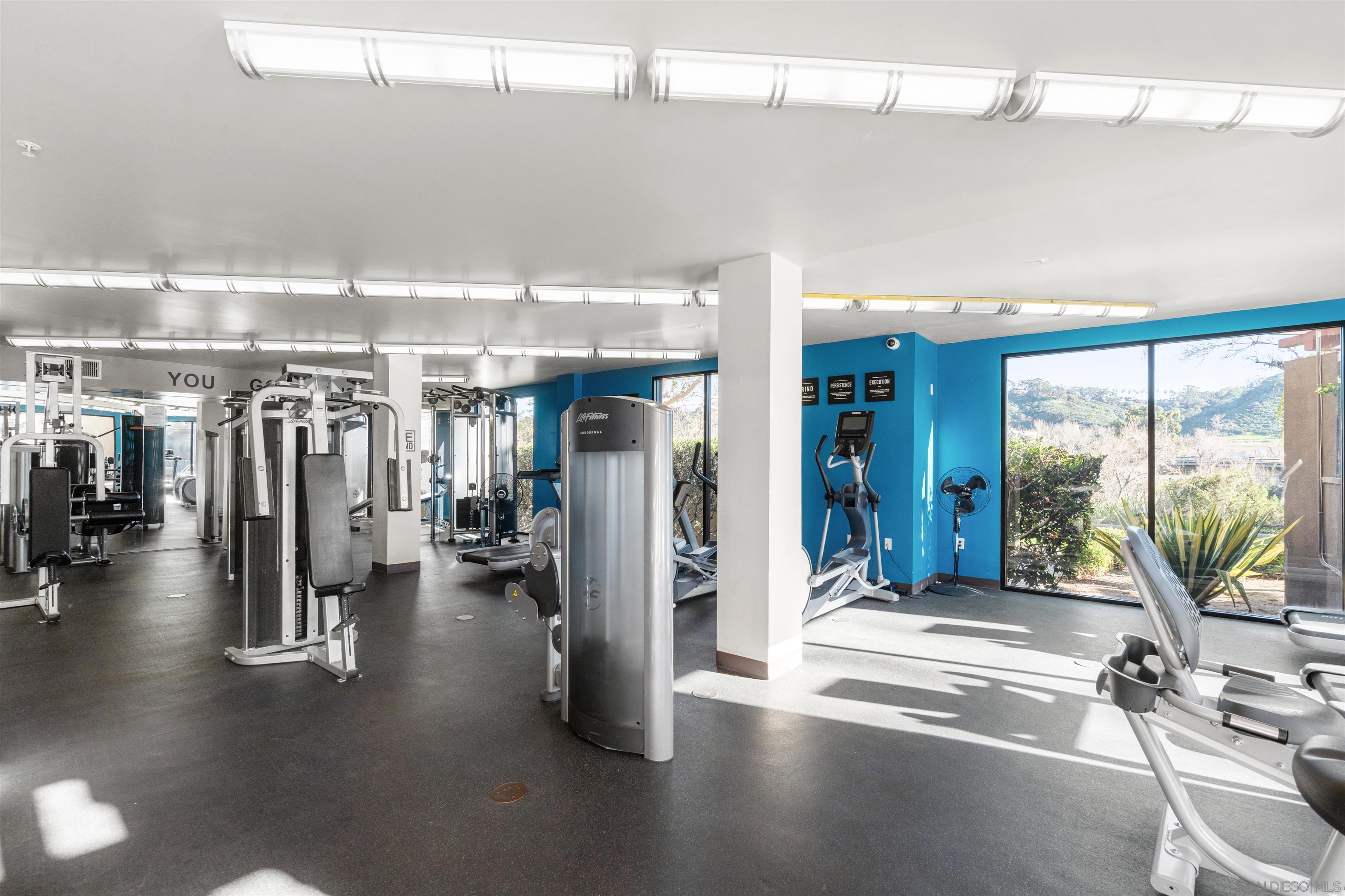 Detail Gallery Image 31 of 37 For 8233  Station Village Ln  #2117,  San Diego,  CA 92108 - 2 Beds | 2 Baths