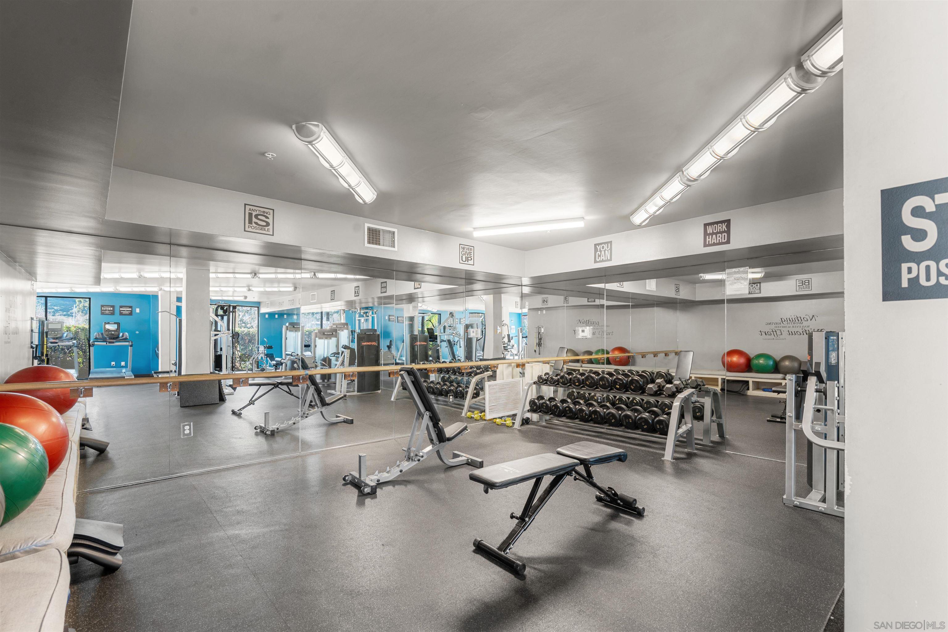 Detail Gallery Image 32 of 37 For 8233  Station Village Ln  #2117,  San Diego,  CA 92108 - 2 Beds | 2 Baths