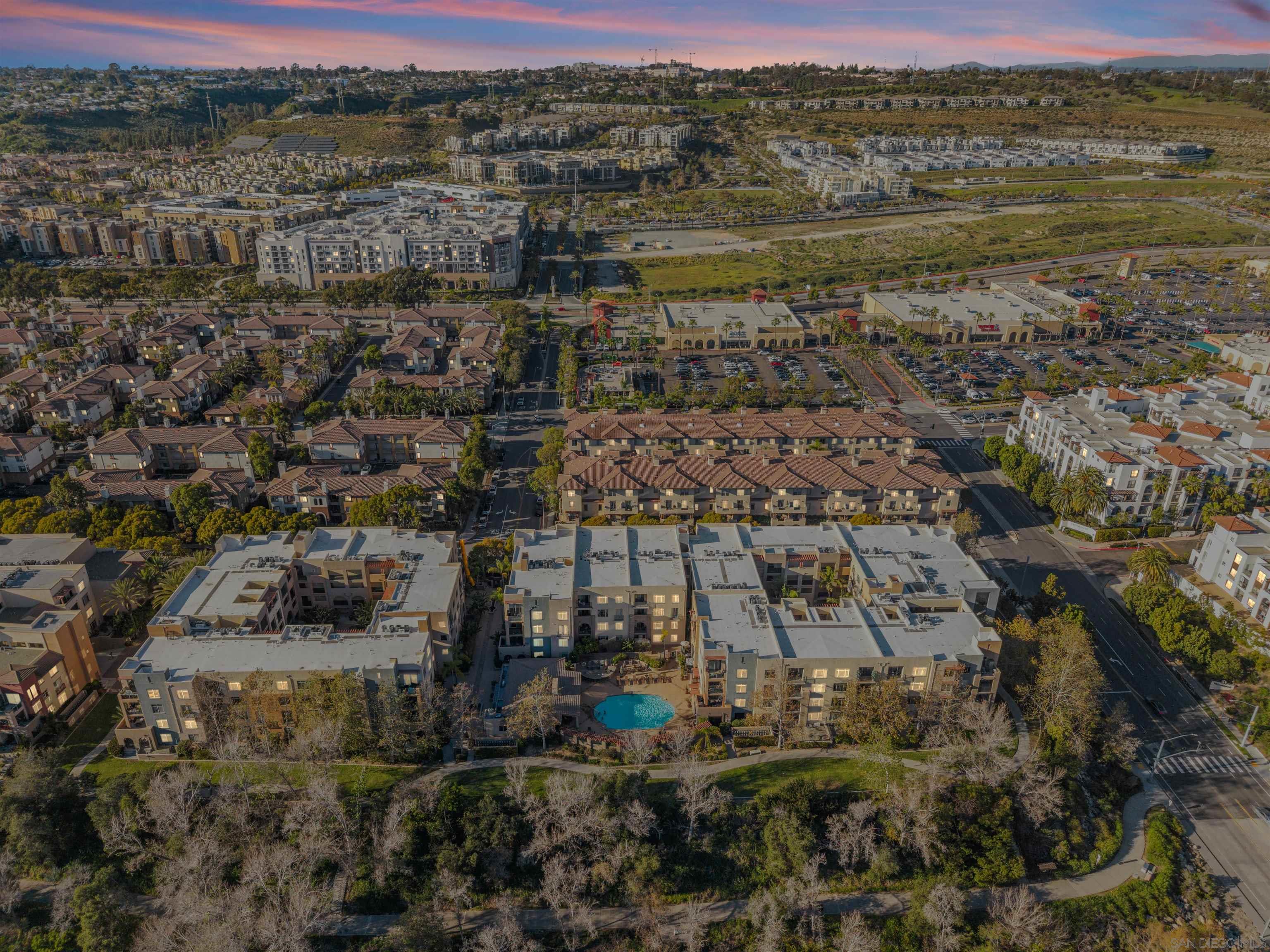 Detail Gallery Image 36 of 37 For 8233  Station Village Ln  #2117,  San Diego,  CA 92108 - 2 Beds | 2 Baths