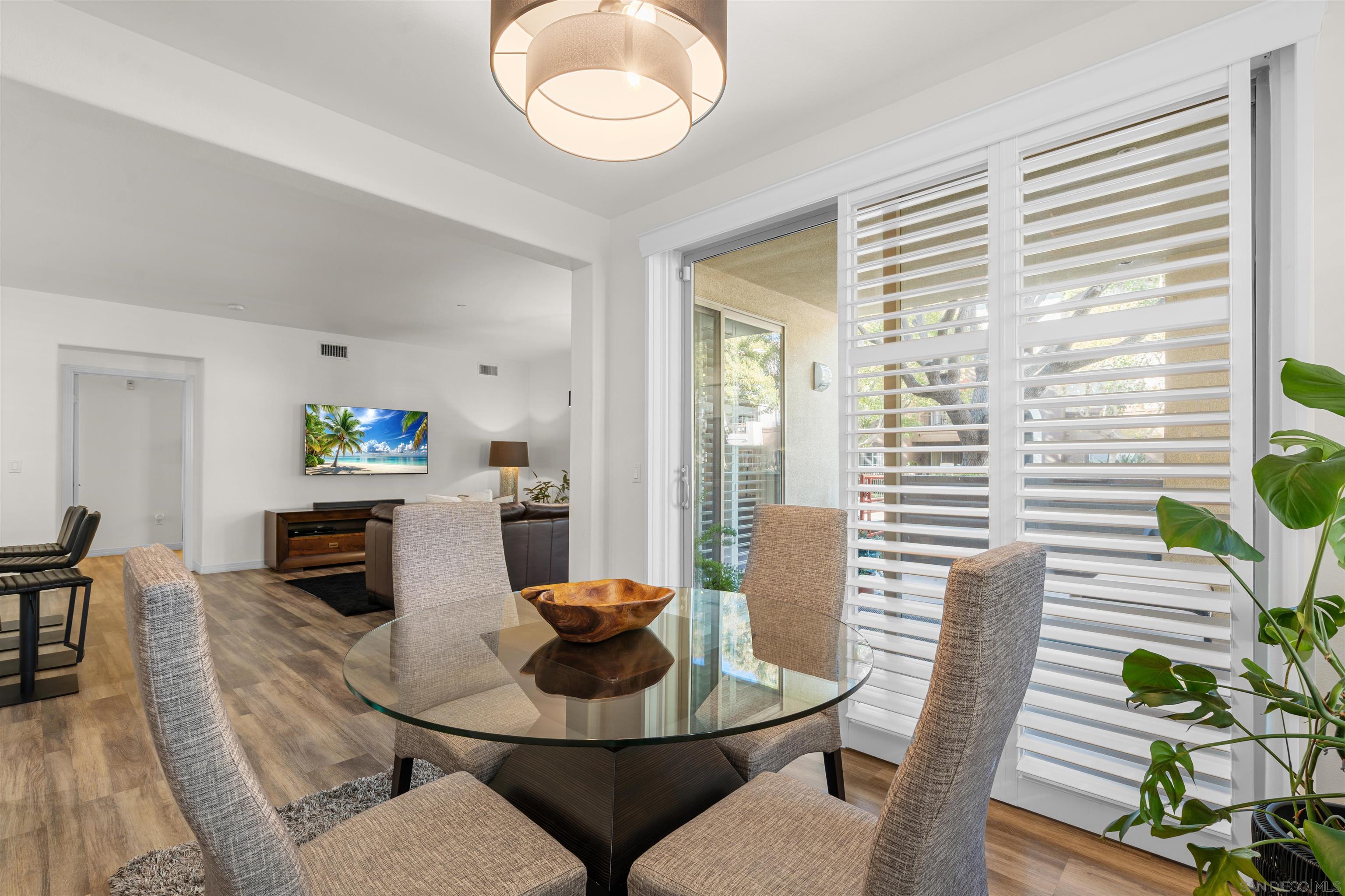 Detail Gallery Image 8 of 37 For 8233  Station Village Ln  #2117,  San Diego,  CA 92108 - 2 Beds | 2 Baths