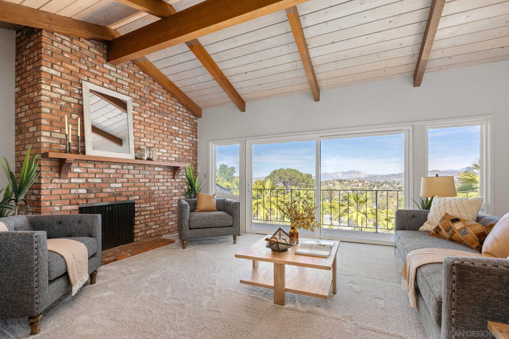 Detail Gallery Image 2 of 63 For 11205  Constellation Dr, El Cajon,  CA 92020 - 3 Beds | 2 Baths