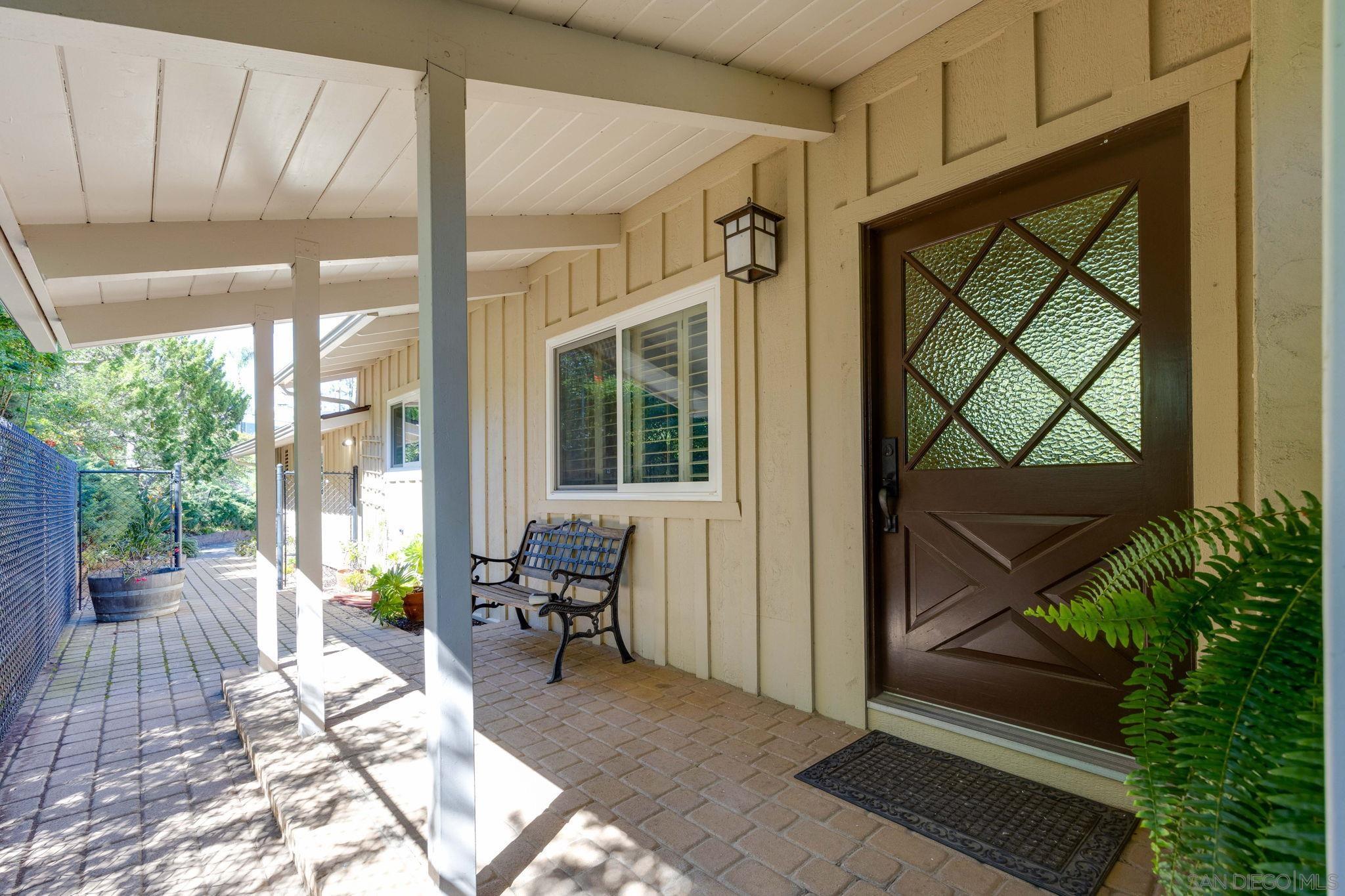 Detail Gallery Image 8 of 63 For 11205  Constellation Dr, El Cajon,  CA 92020 - 3 Beds | 2 Baths