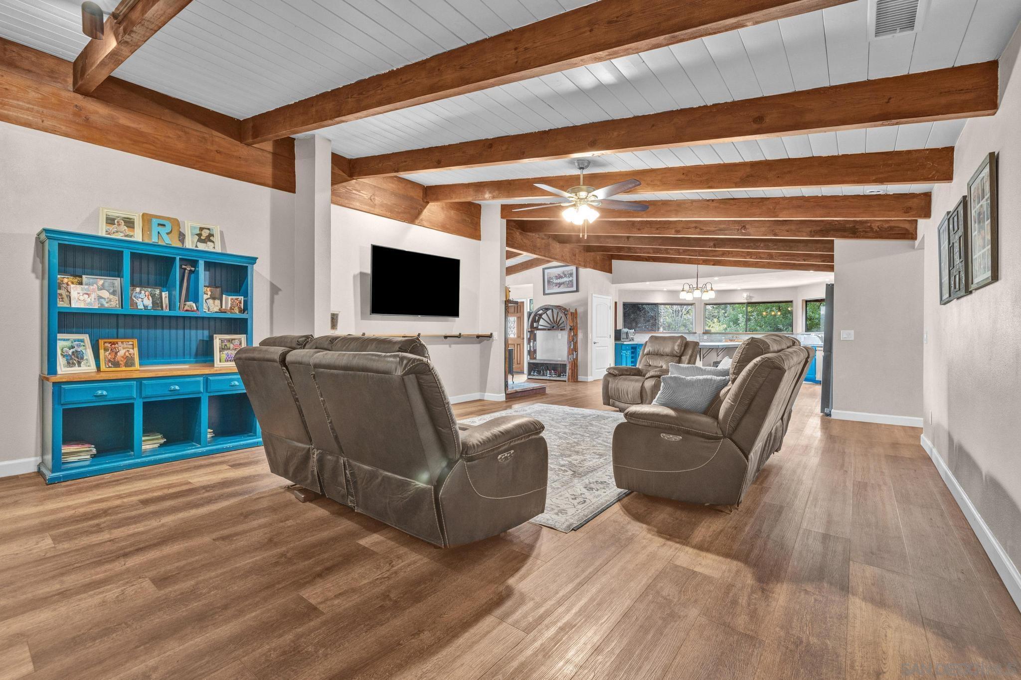 Detail Gallery Image 17 of 44 For 3280  Black Oak Lane, Julian,  CA 92036 - 4 Beds | 2 Baths