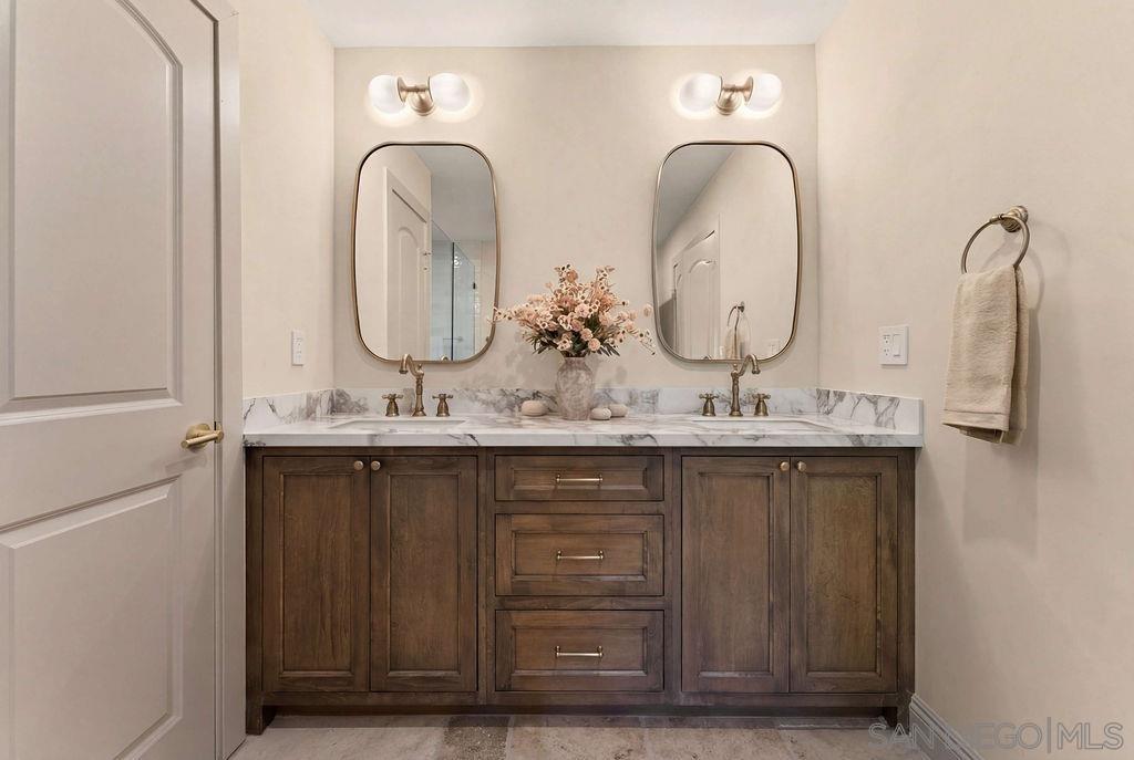 Detail Gallery Image 53 of 63 For 8390  Cliffridge Ln, La Jolla,  CA 92037 - 4 Beds | 2/1 Baths