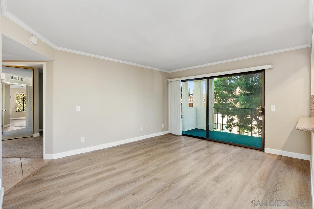 Detail Gallery Image 8 of 42 For 17627  Pomerado Rd  #137,  San Diego,  CA 92128 - 2 Beds | 2 Baths
