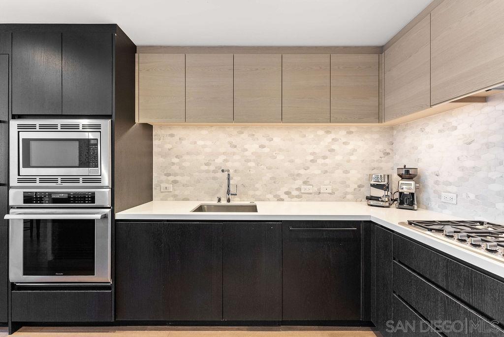 Detail Gallery Image 8 of 56 For 1388  Kettner Blvd  #501,  San Diego,  CA 92101 - 2 Beds | 2 Baths