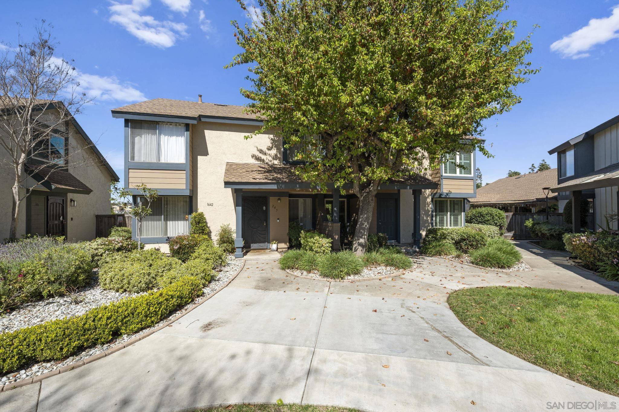 Detail Gallery Image 2 of 27 For 1642  Oro Vista Rd  #246,  San Diego,  CA 92154 - 3 Beds | 2 Baths