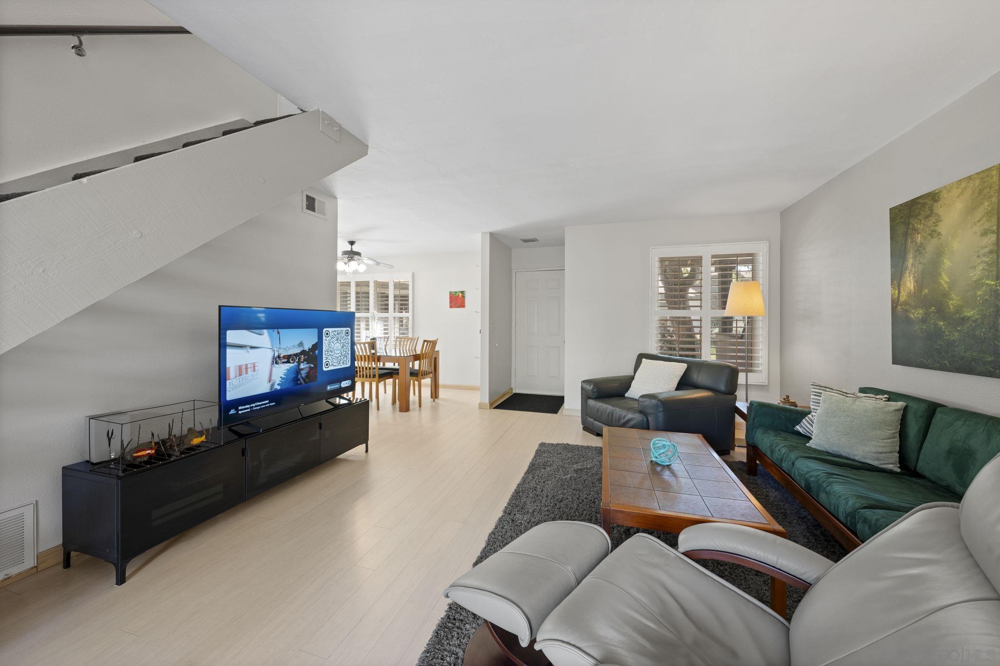 Detail Gallery Image 6 of 27 For 1642  Oro Vista Rd  #246,  San Diego,  CA 92154 - 3 Beds | 2 Baths