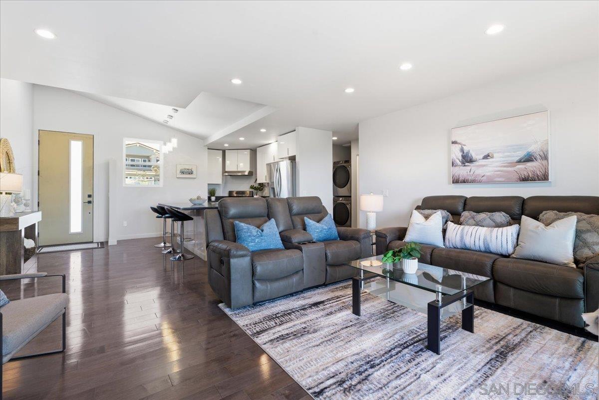 Detail Gallery Image 6 of 37 For 5447  Soledad Rd, La Jolla,  CA 92037 - 2 Beds | 1 Baths