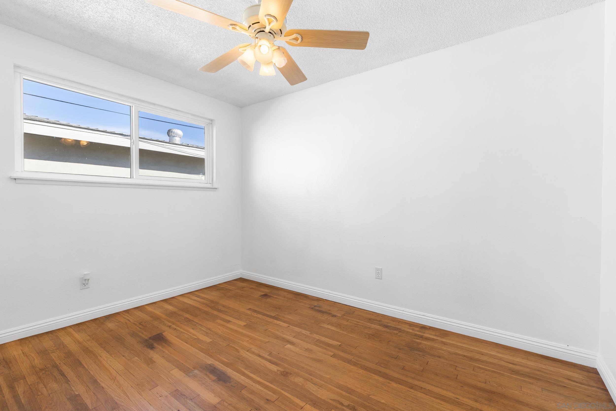 Detail Gallery Image 17 of 22 For 7474  Salerno St., San Diego,  CA 92111 - 3 Beds | 2 Baths