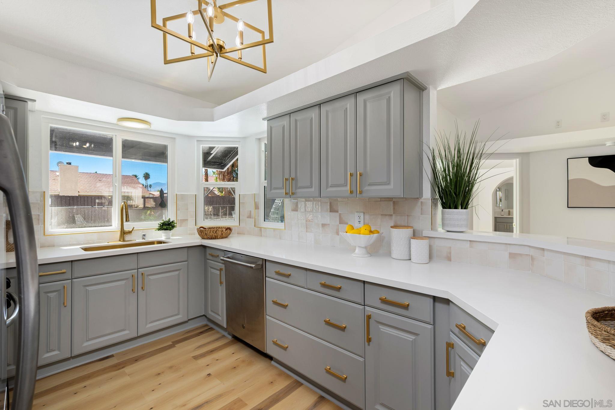 Detail Gallery Image 8 of 45 For 68785  Jarana Rd, Cathedral City,  CA 92234 - 3 Beds | 2/1 Baths