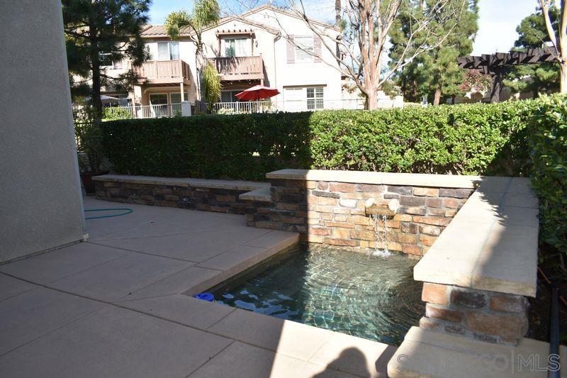 Detail Gallery Image 3 of 48 For 1437  Caminito Sicilia, Chula Vista,  CA 91915 - 3 Beds | 3/2 Baths