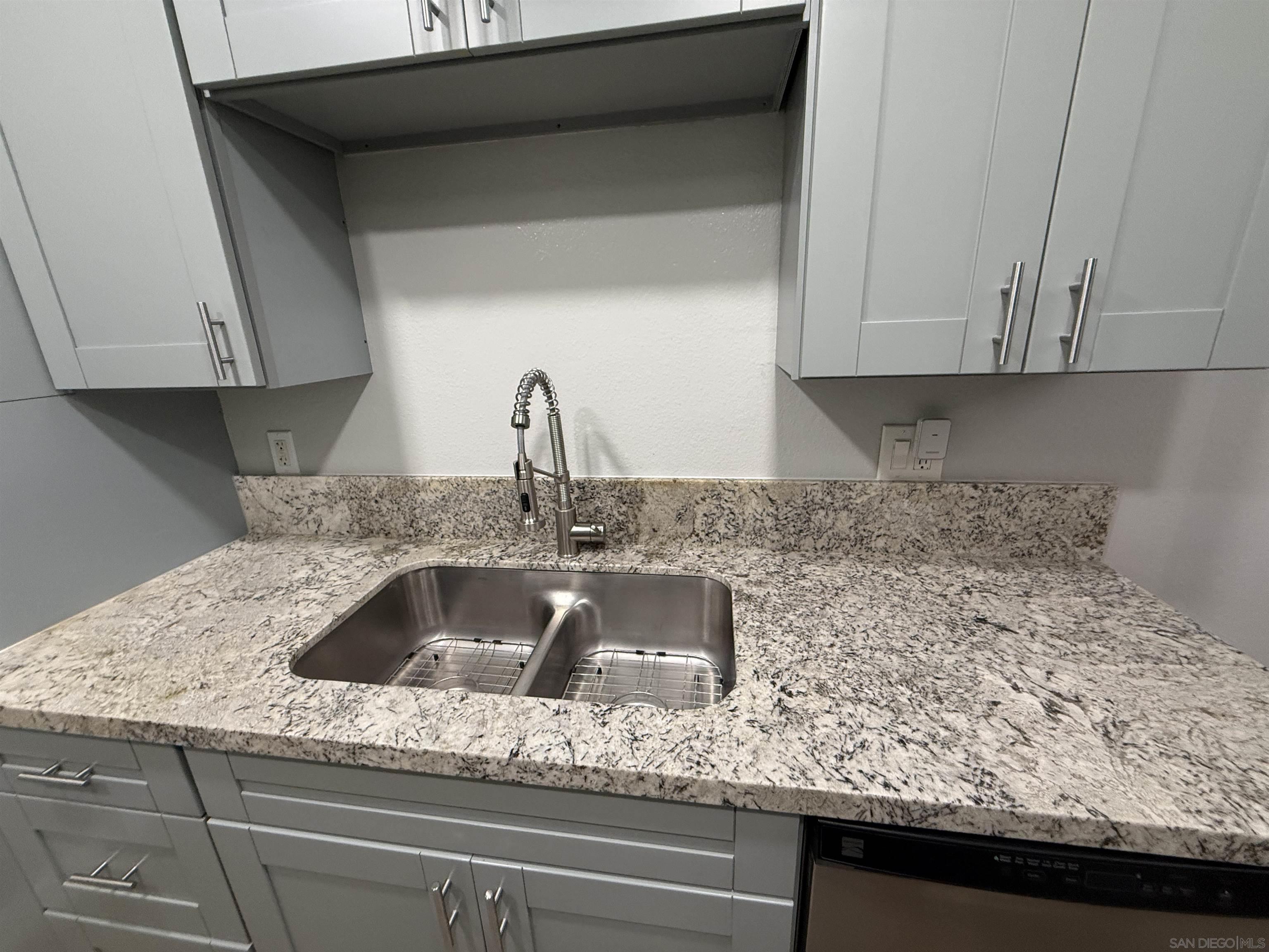 Detail Gallery Image 8 of 31 For 10258  Black Mountain Road  146, San Diego,  CA 92126 - 2 Beds | 2 Baths