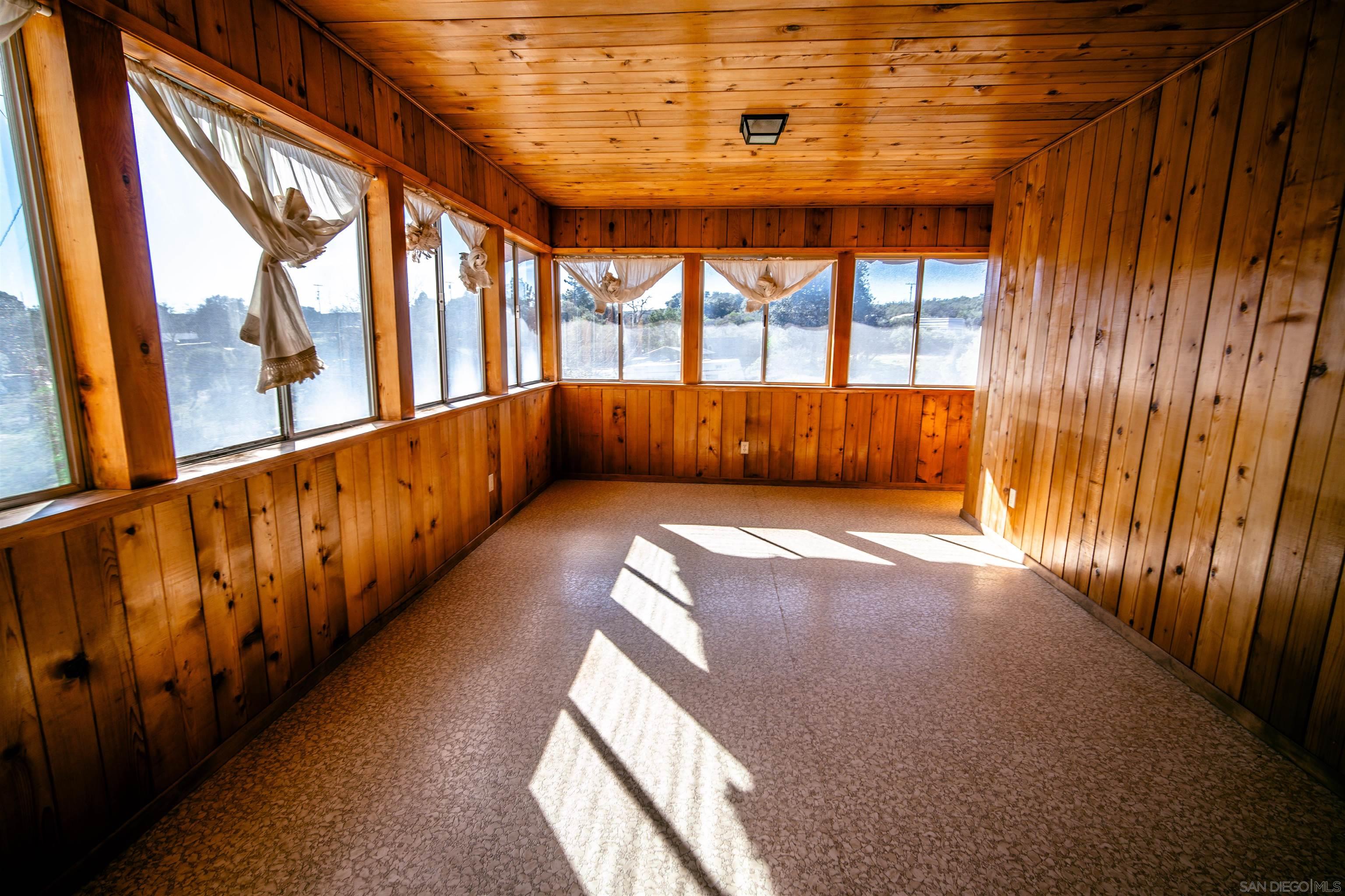 Detail Gallery Image 21 of 62 For 2570  Live Oaks Trl, Boulevard,  CA 91905 - 4 Beds | 2 Baths