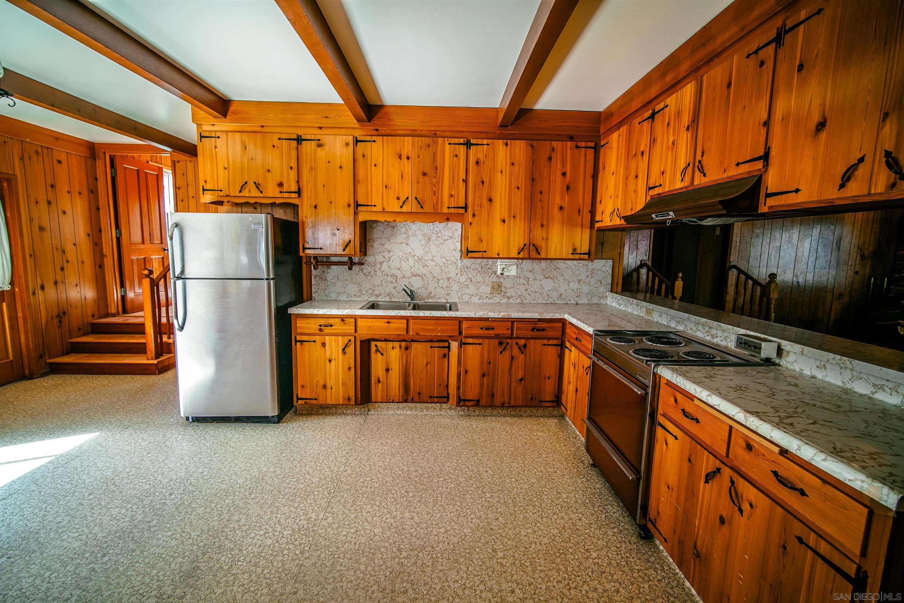 Detail Gallery Image 10 of 62 For 2570  Live Oaks Trl, Boulevard,  CA 91905 - 4 Beds | 2 Baths