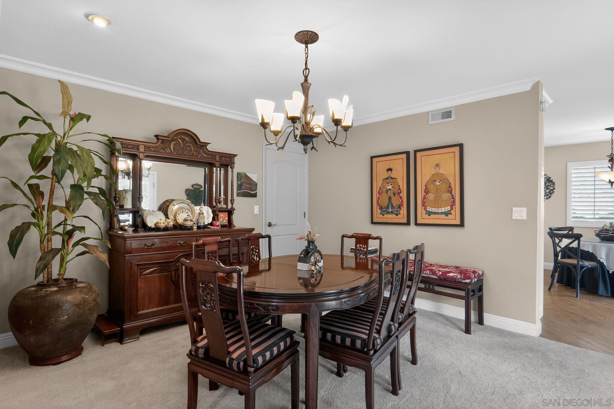 Detail Gallery Image 11 of 37 For 4323  Caminito Pintoresco, San Diego,  CA 92108 - 3 Beds | 2/1 Baths