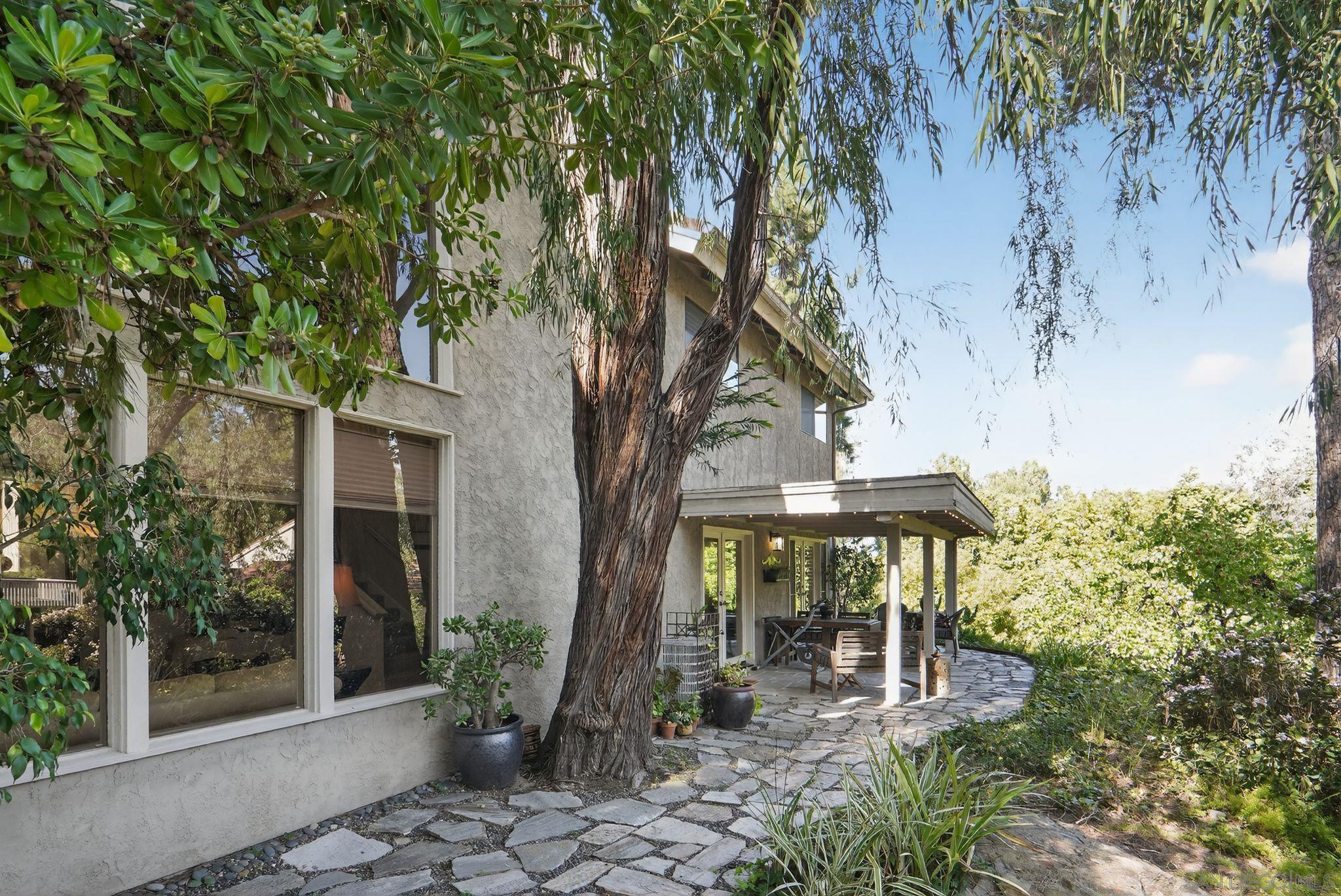 Detail Gallery Image 31 of 37 For 4323  Caminito Pintoresco, San Diego,  CA 92108 - 3 Beds | 2/1 Baths