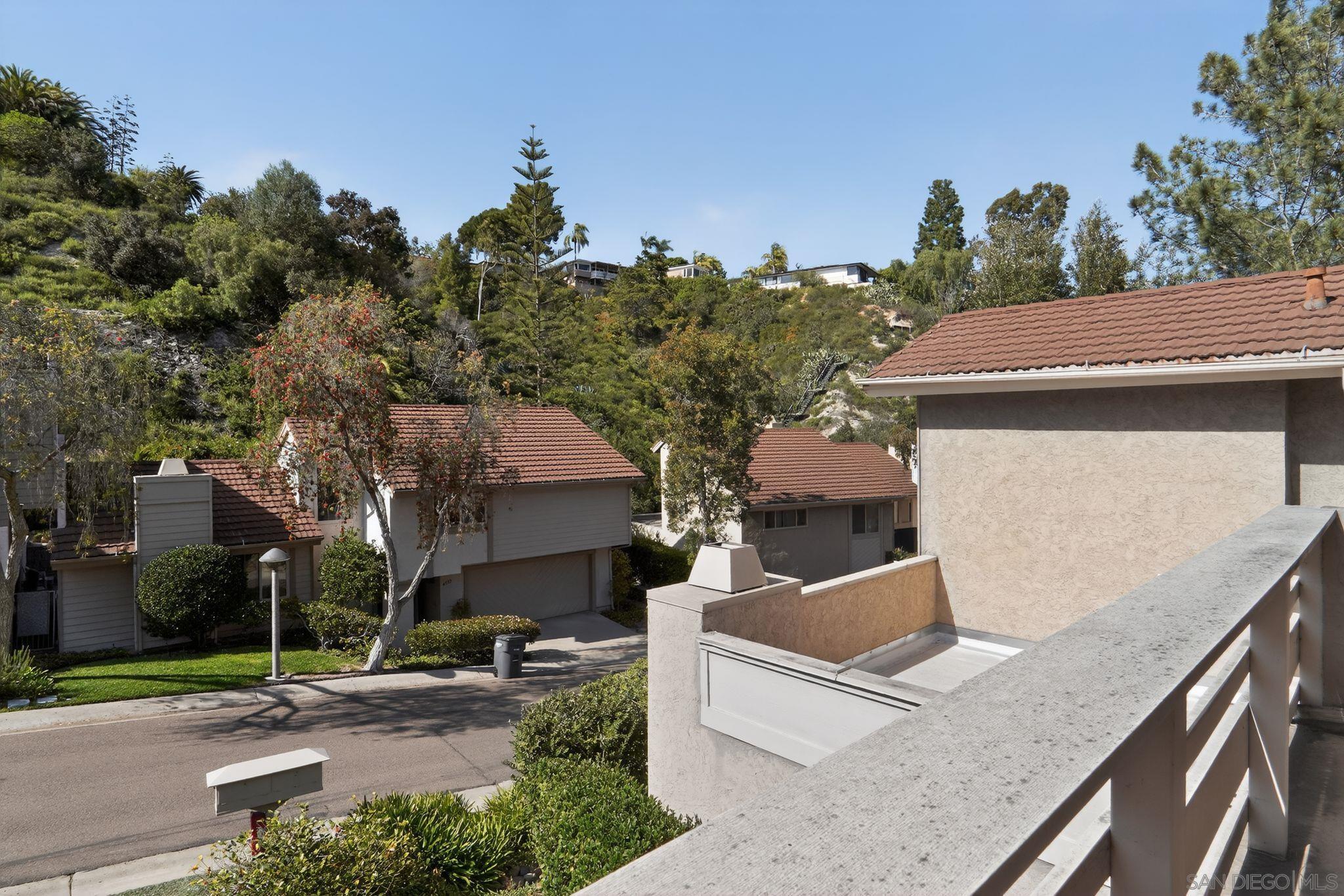 Detail Gallery Image 34 of 37 For 4323  Caminito Pintoresco, San Diego,  CA 92108 - 3 Beds | 2/1 Baths