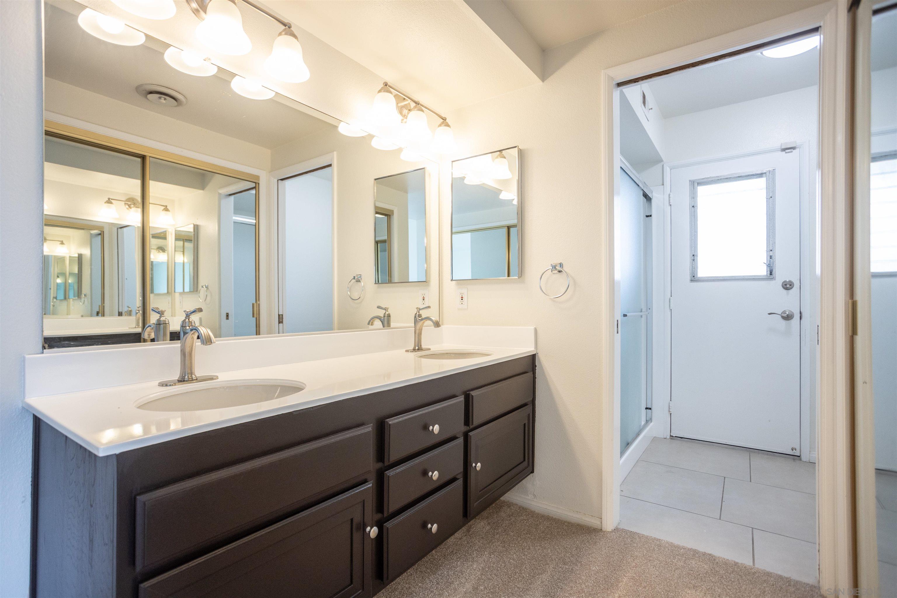 Detail Gallery Image 12 of 16 For 1591  Calle Leticia, La Jolla,  CA 92037 - 4 Beds | 2/1 Baths