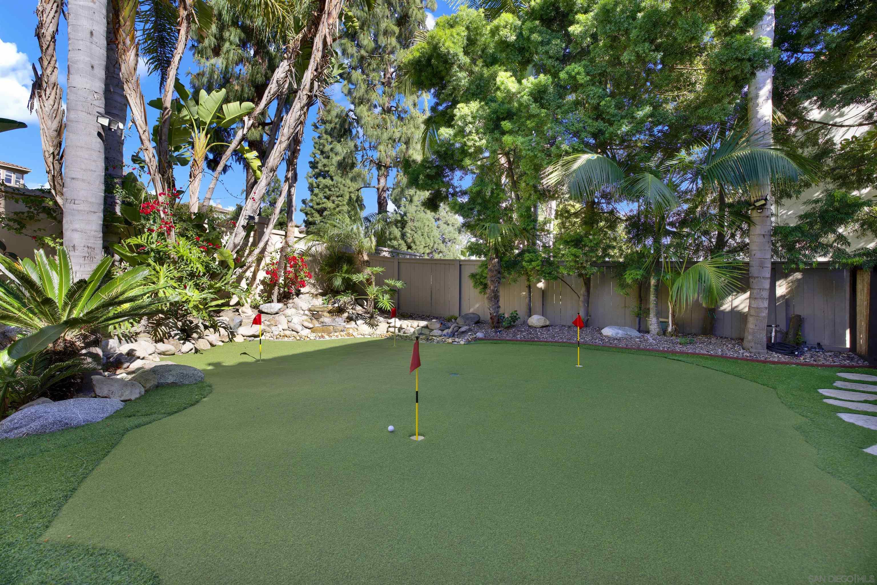 Detail Gallery Image 19 of 63 For 7073  Surfbird Cir, Carlsbad,  CA 92011 - 3 Beds | 2/1 Baths