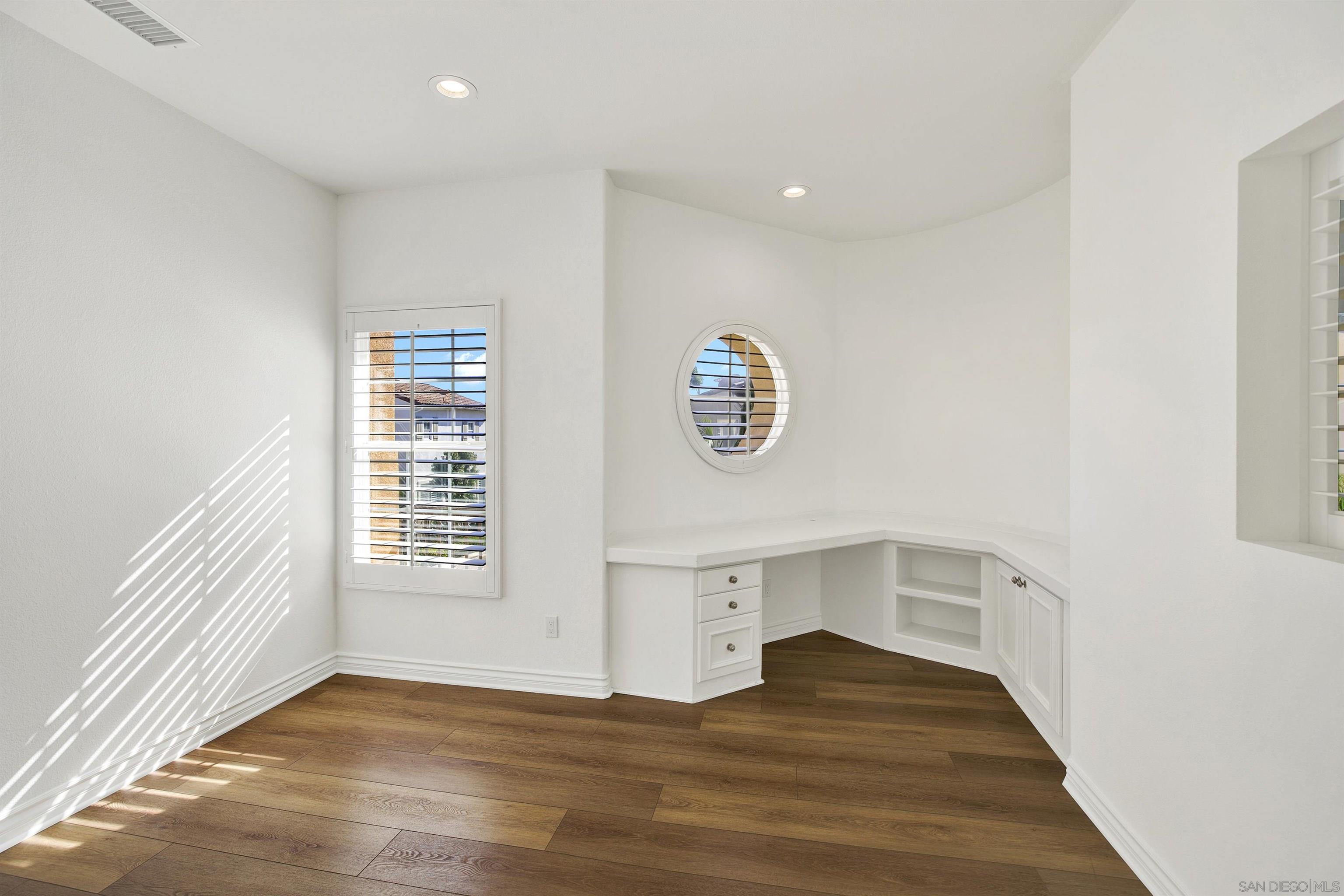 Detail Gallery Image 50 of 63 For 7073  Surfbird Cir, Carlsbad,  CA 92011 - 3 Beds | 2/1 Baths