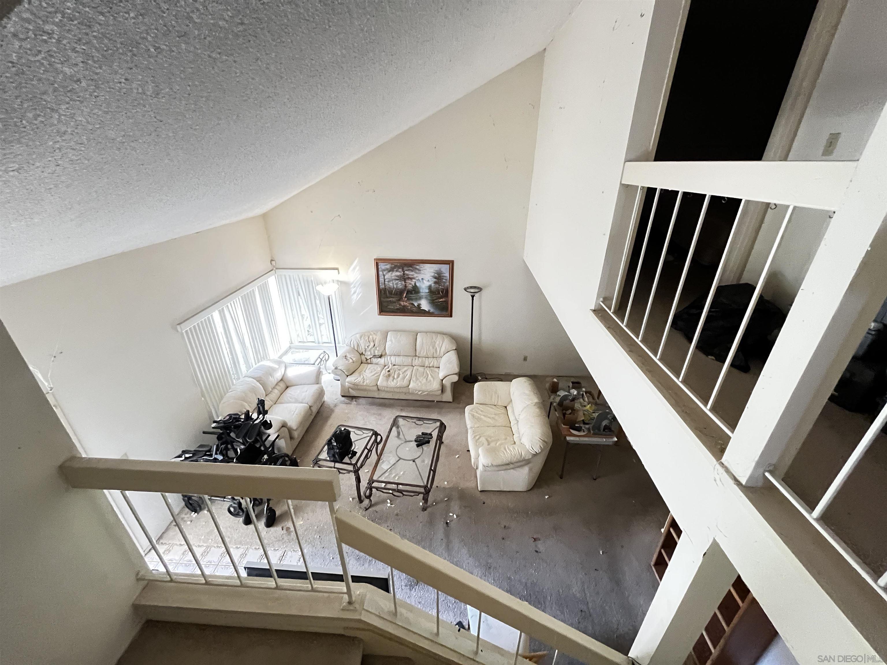 Detail Gallery Image 17 of 31 For 9054  Togan Ave, San Diego,  CA 92129 - 3 Beds | 2/1 Baths