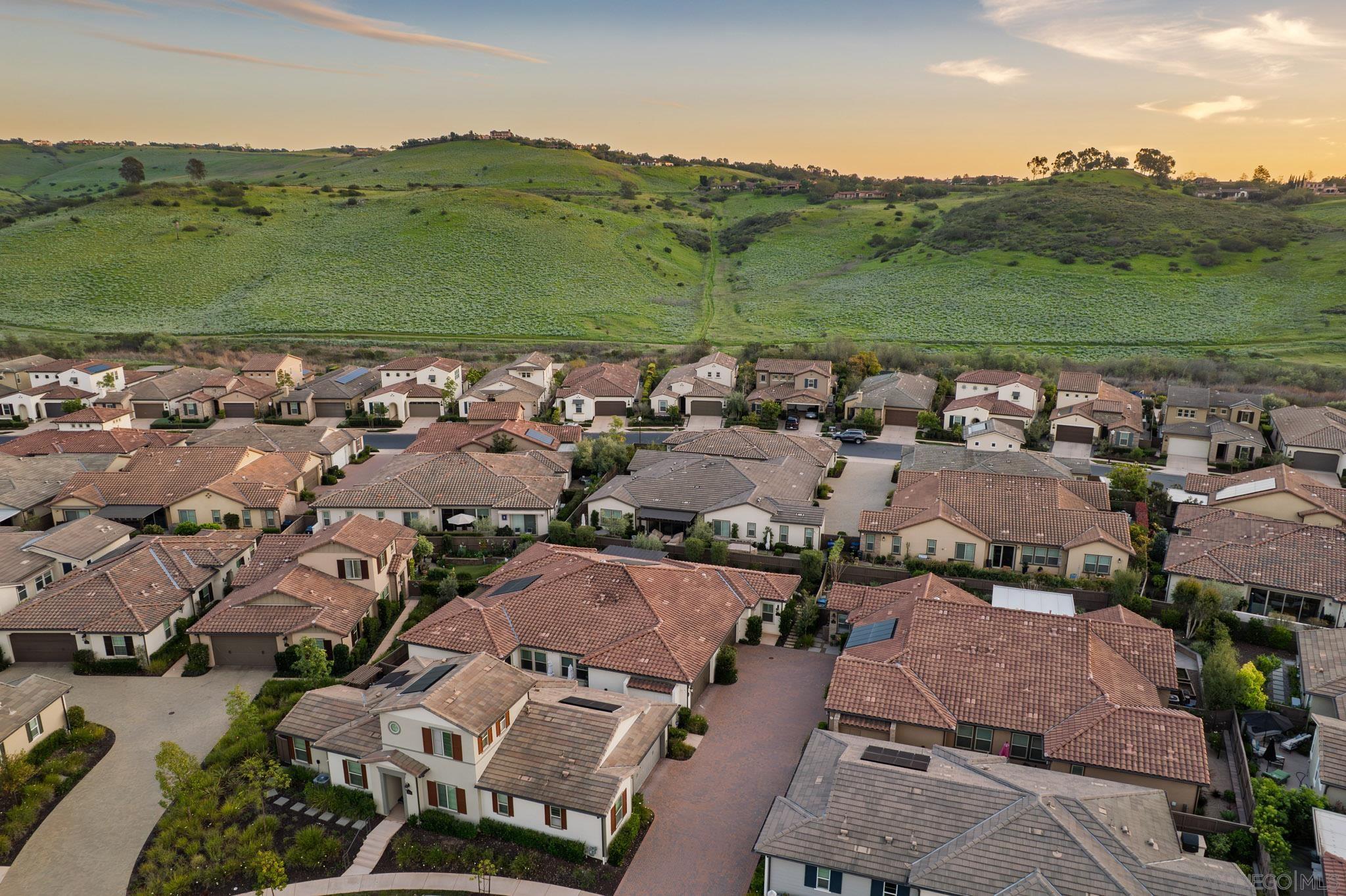 Detail Gallery Image 30 of 47 For 7911  Lusardi Creek Ln, San Diego,  CA 92127 - 3 Beds | 2 Baths