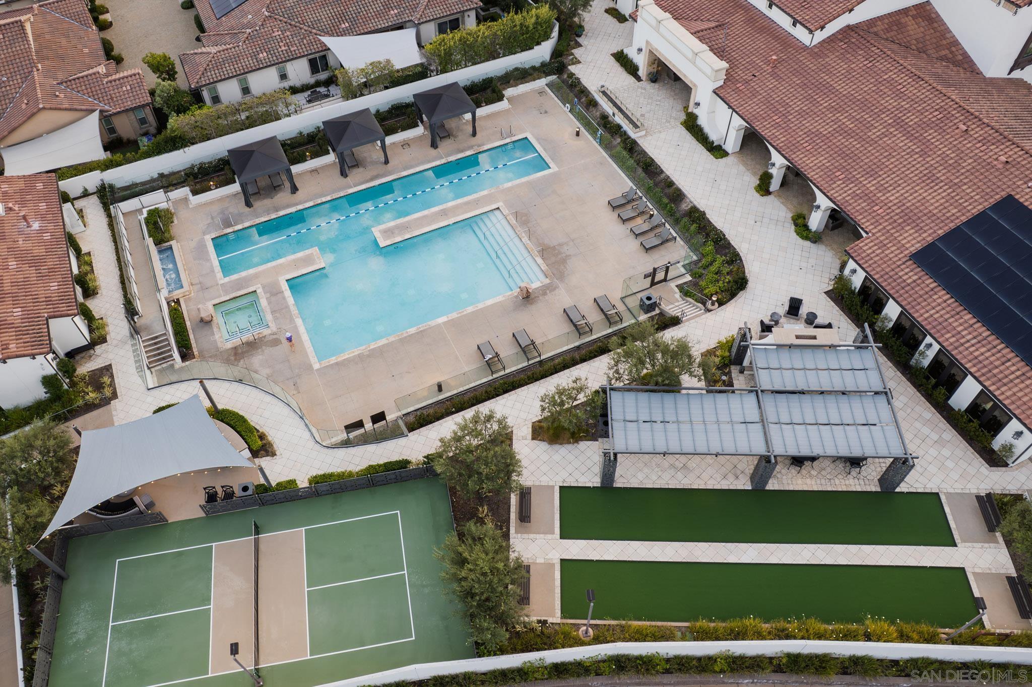 Detail Gallery Image 41 of 47 For 7911  Lusardi Creek Ln, San Diego,  CA 92127 - 3 Beds | 2 Baths